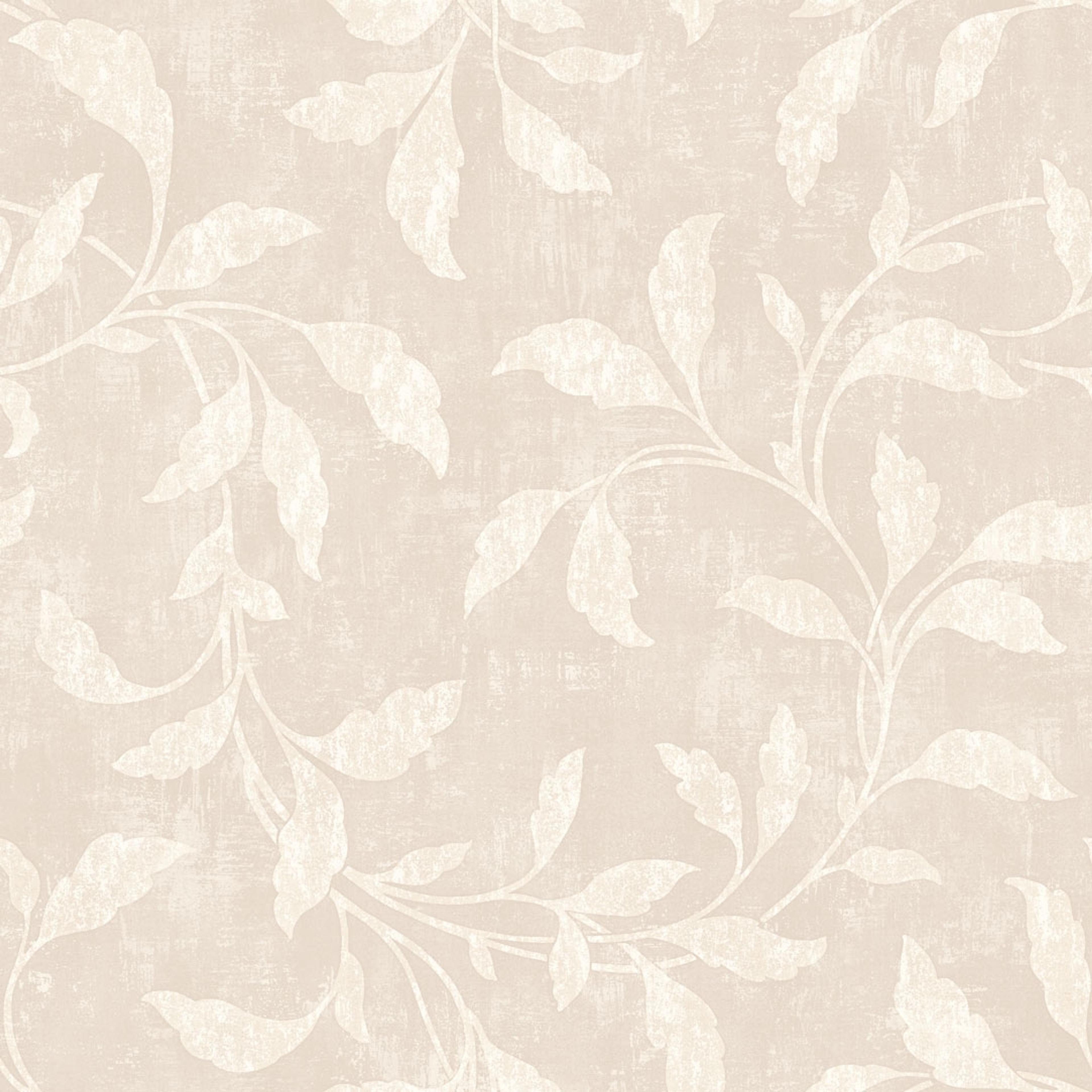 Rosewood Night tapet tapet från Boråstapeter med botaniskt mönster i beige. Från kollektionen Dreamy Escape. Nonwoven-material med rak passning. Passar i vardagsrum och matsal.