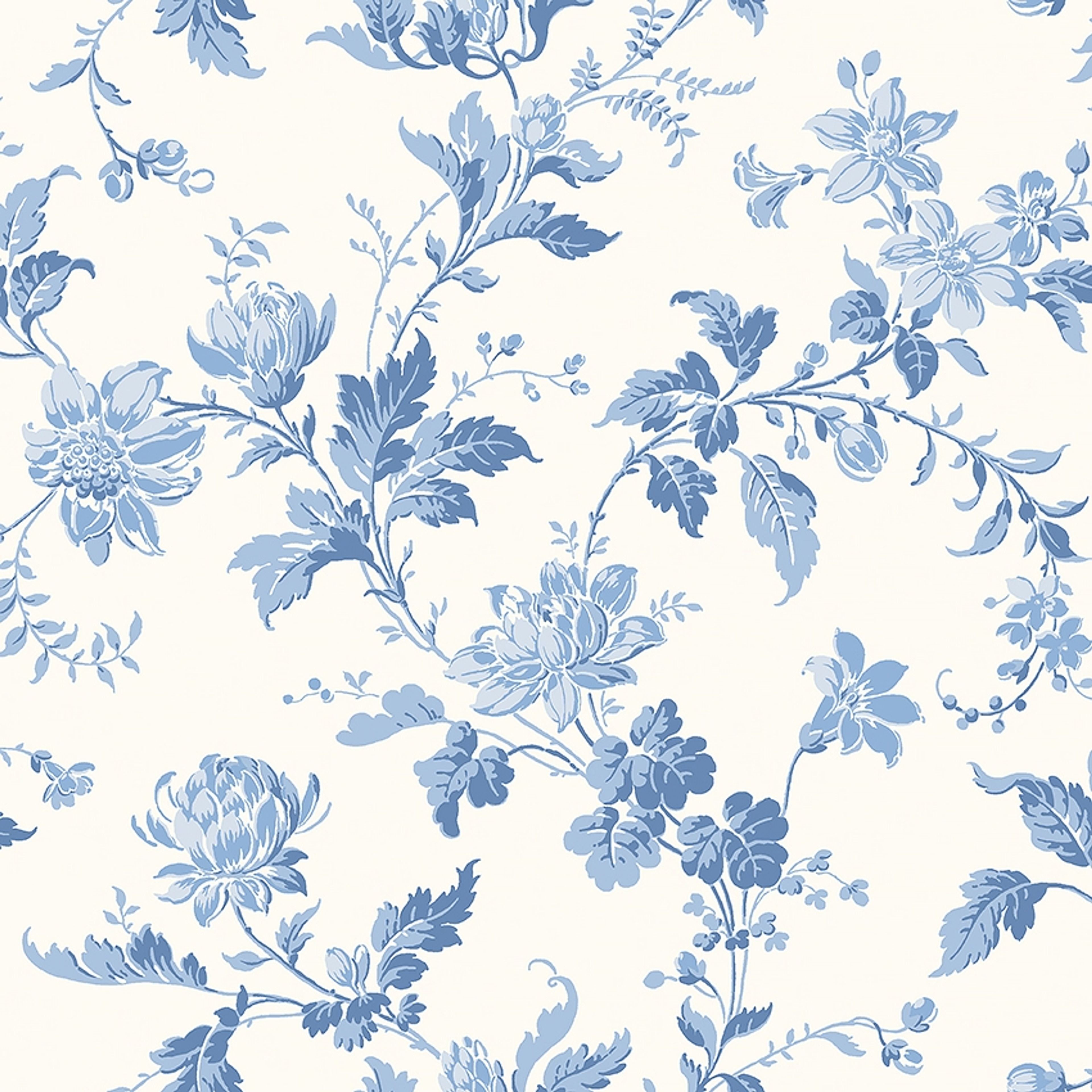 Blomslinga, tapet tapet med blommigt mönster i vit och blå. Från kollektionen Blue & White. Nonwoven-material med förskjuten passning. Passar i vardagsrum.