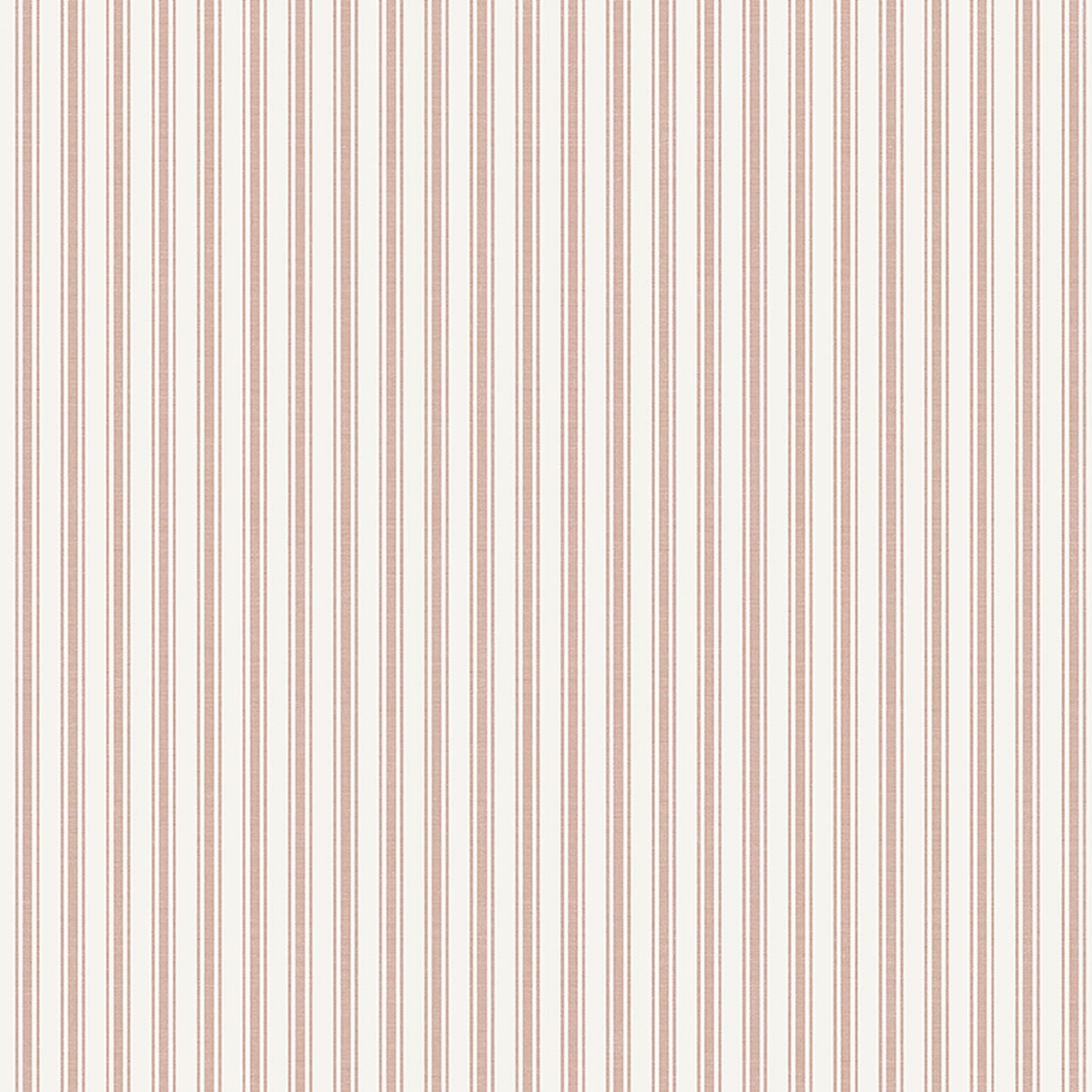 Aspö Stripe tapet från Boråstapeter med randigt mönster i röd. Från kollektionen Marstrand II. Nonwoven-material. Passar i vardagsrum, matsal och arbetsrum.