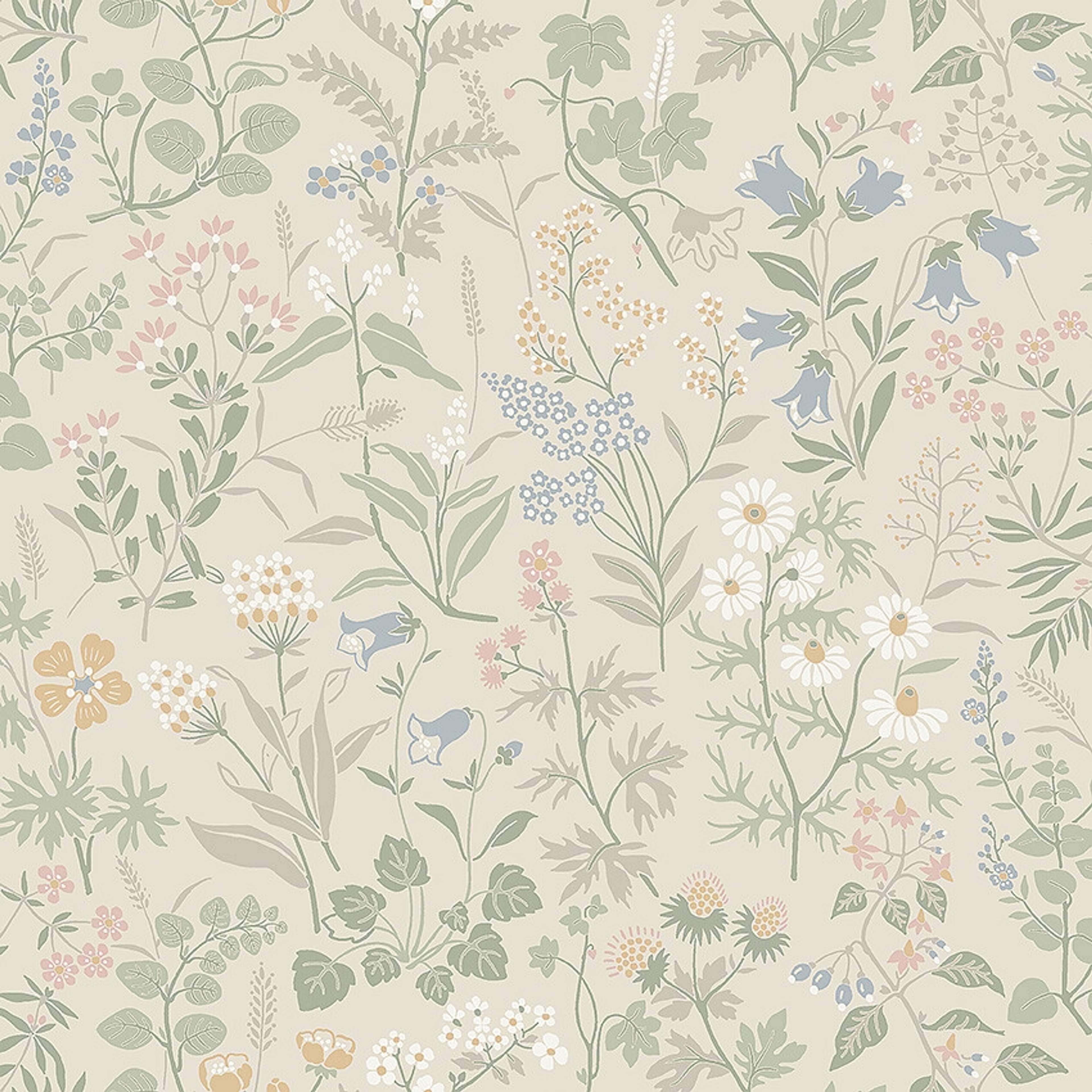 Flora tapet med blommigt mönster i beige. Från kollektionen Alla Tiders Hus. Nonwoven-material med förskjuten passning. Country-stil. Passar i vardagsrum, matsal och kök.