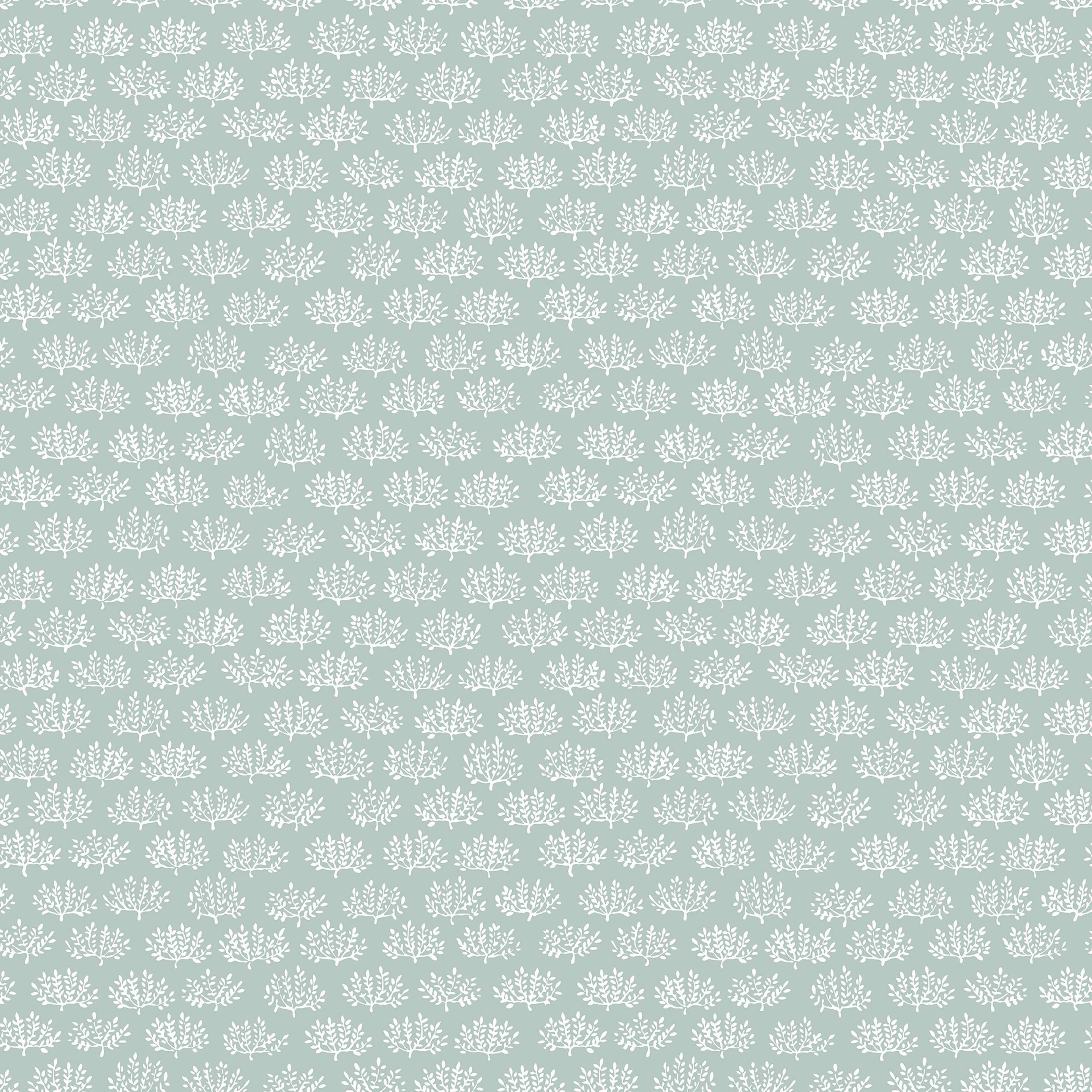 Majken blå tapet med botaniskt mönster i blå. Från kollektionen Gammalsvenska klassiker 1850–1950. Nonwoven-material med rak passning.