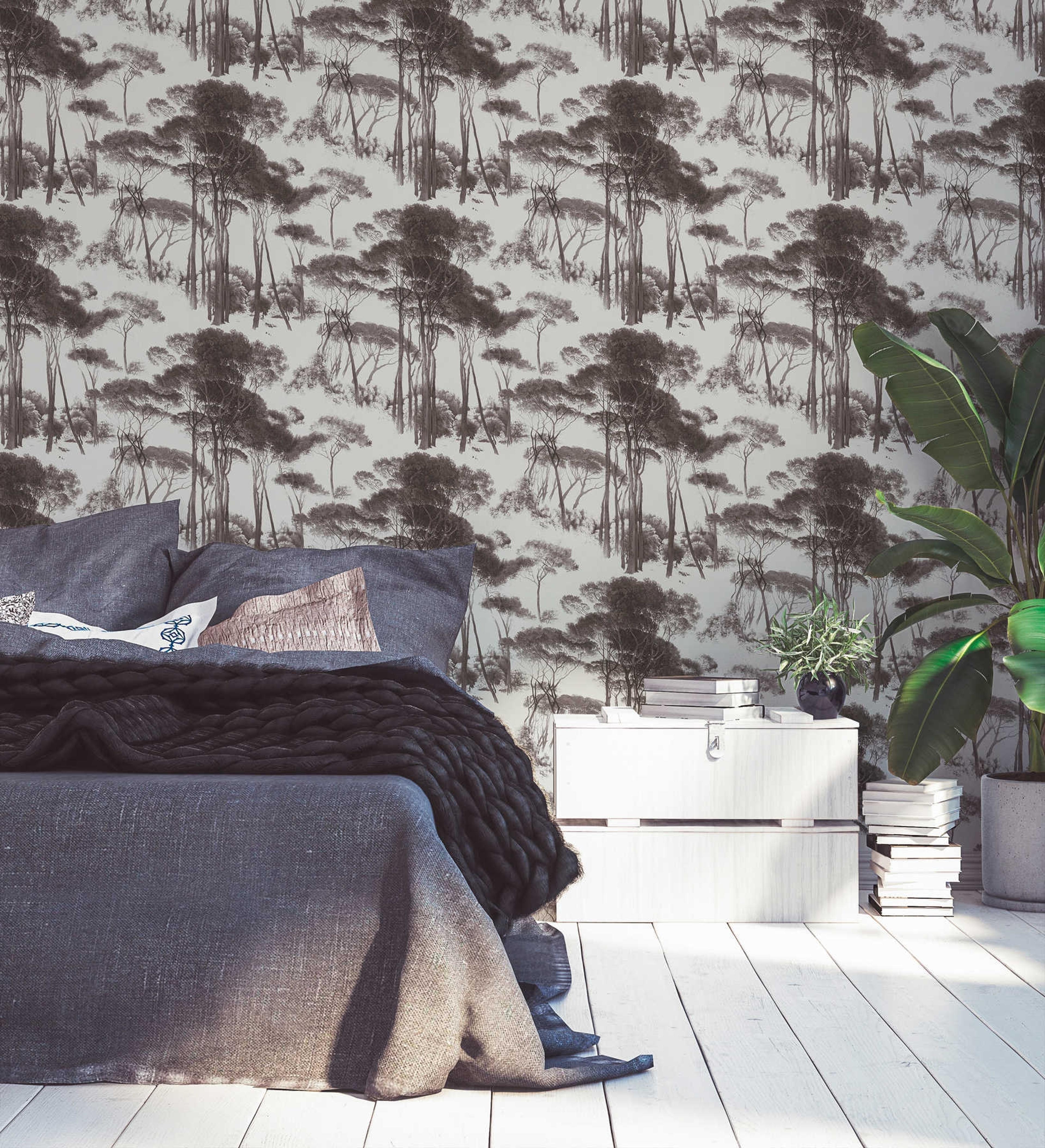 Treetops, strukturtapet i vit och grå tapet med djur mönster i vit. Från kollektionen history of art. Nonwoven-material med förskjuten passning. Passar i vardagsrum och matsal.