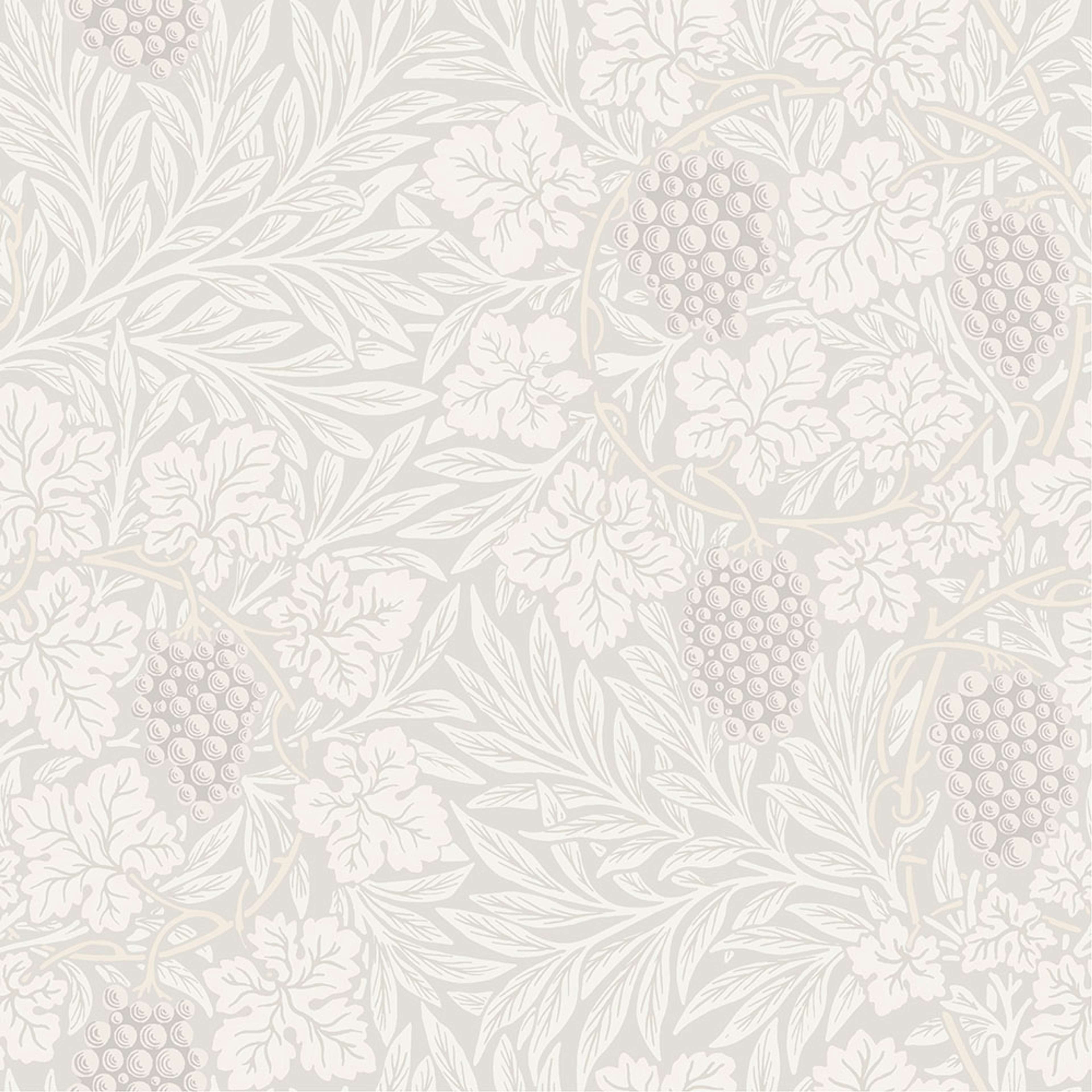 Vine, vit tapet tapet från Midbec med botaniskt, blommigt mönster i vit och beige. Från kollektionen Hidden Treasures vol 1. Nonwoven-material med rak passning.