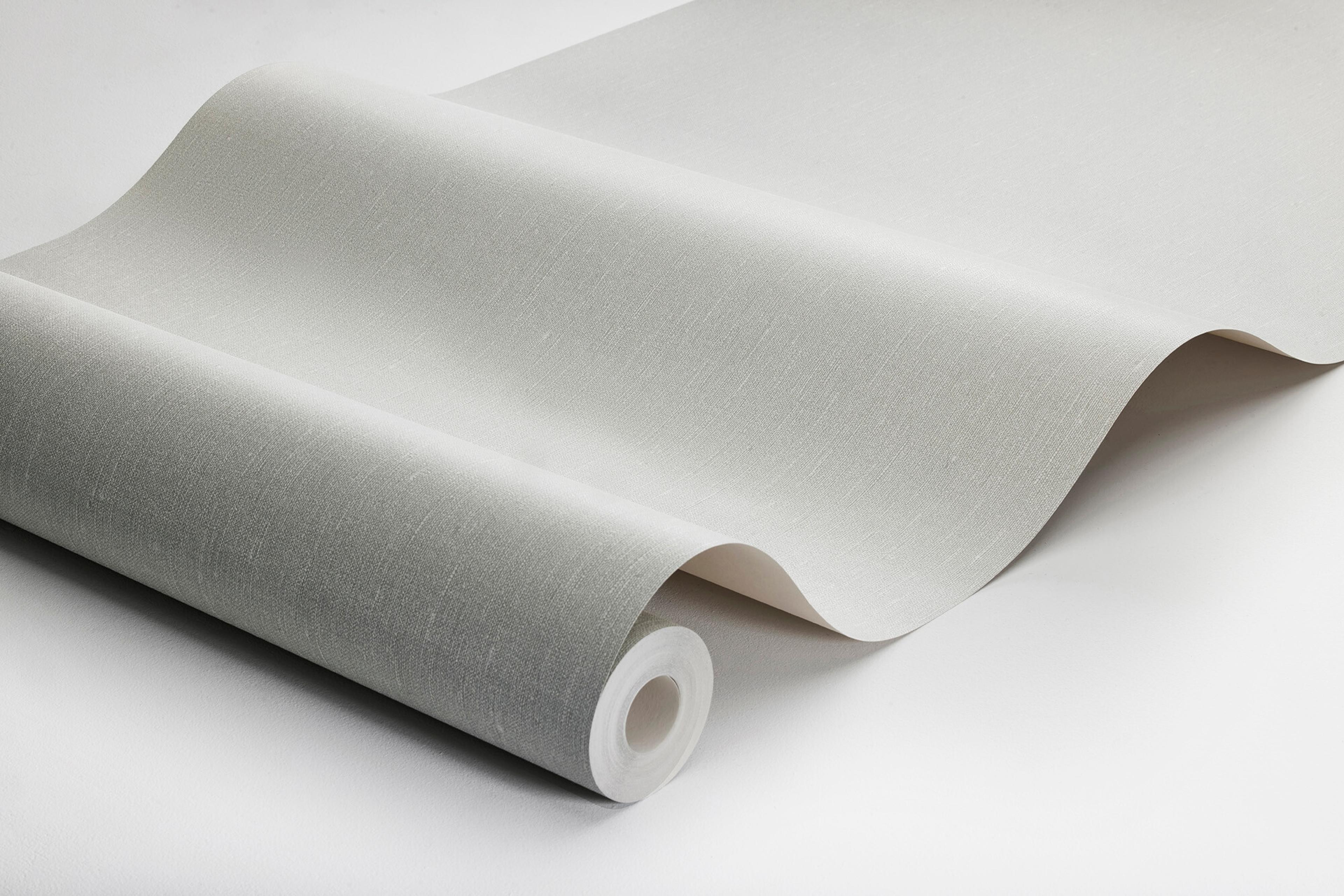 Sage Green tapet med enfargat, textilimitation mönster i grön. Från kollektionen Linen. Nonwoven-material. Passar i vardagsrum och matsal.