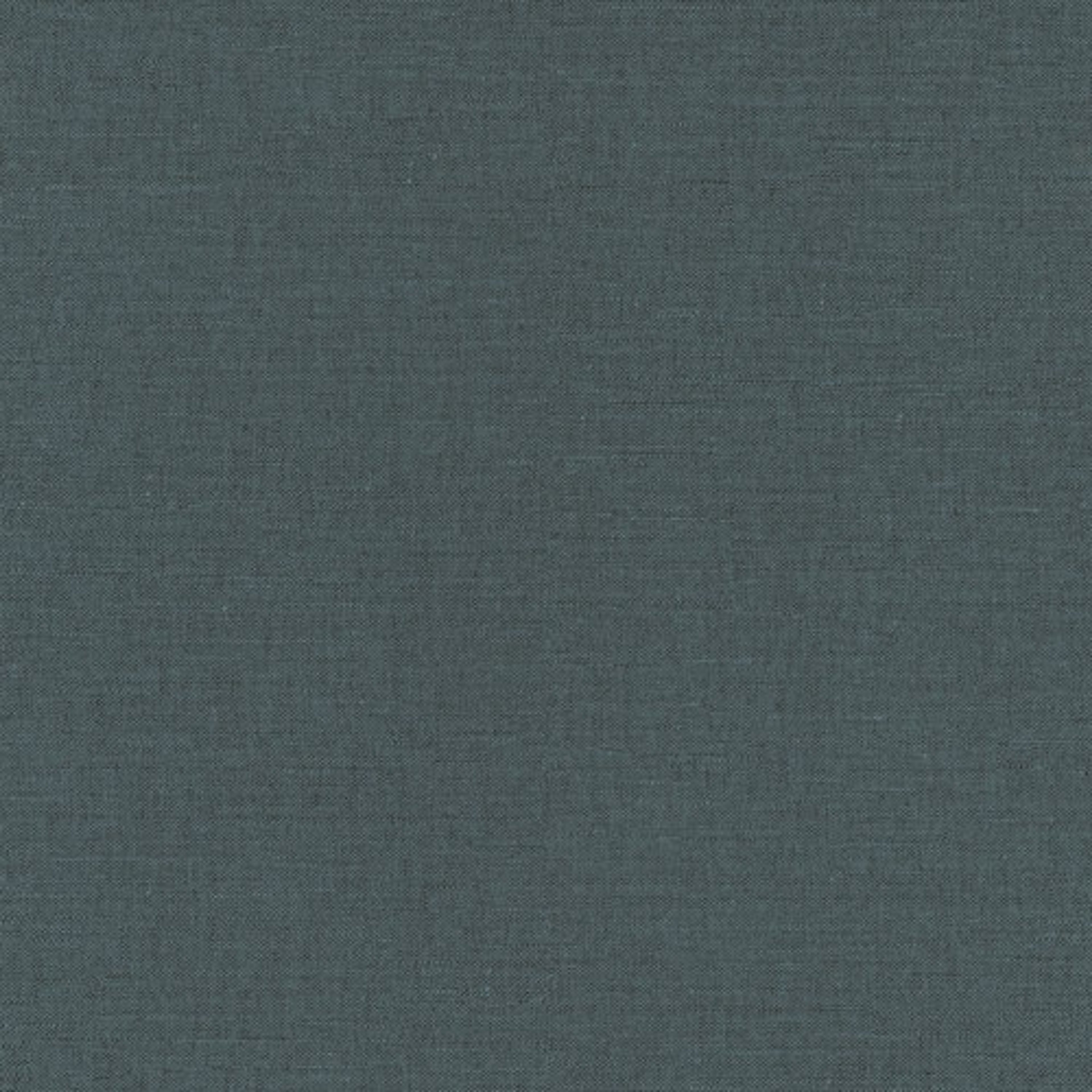 Denia Ebony tapet från Midbec enfärgad i blå. Från kollektionen Earth. Nonwoven-material. Passar i vardagsrum, matsal och arbetsrum.