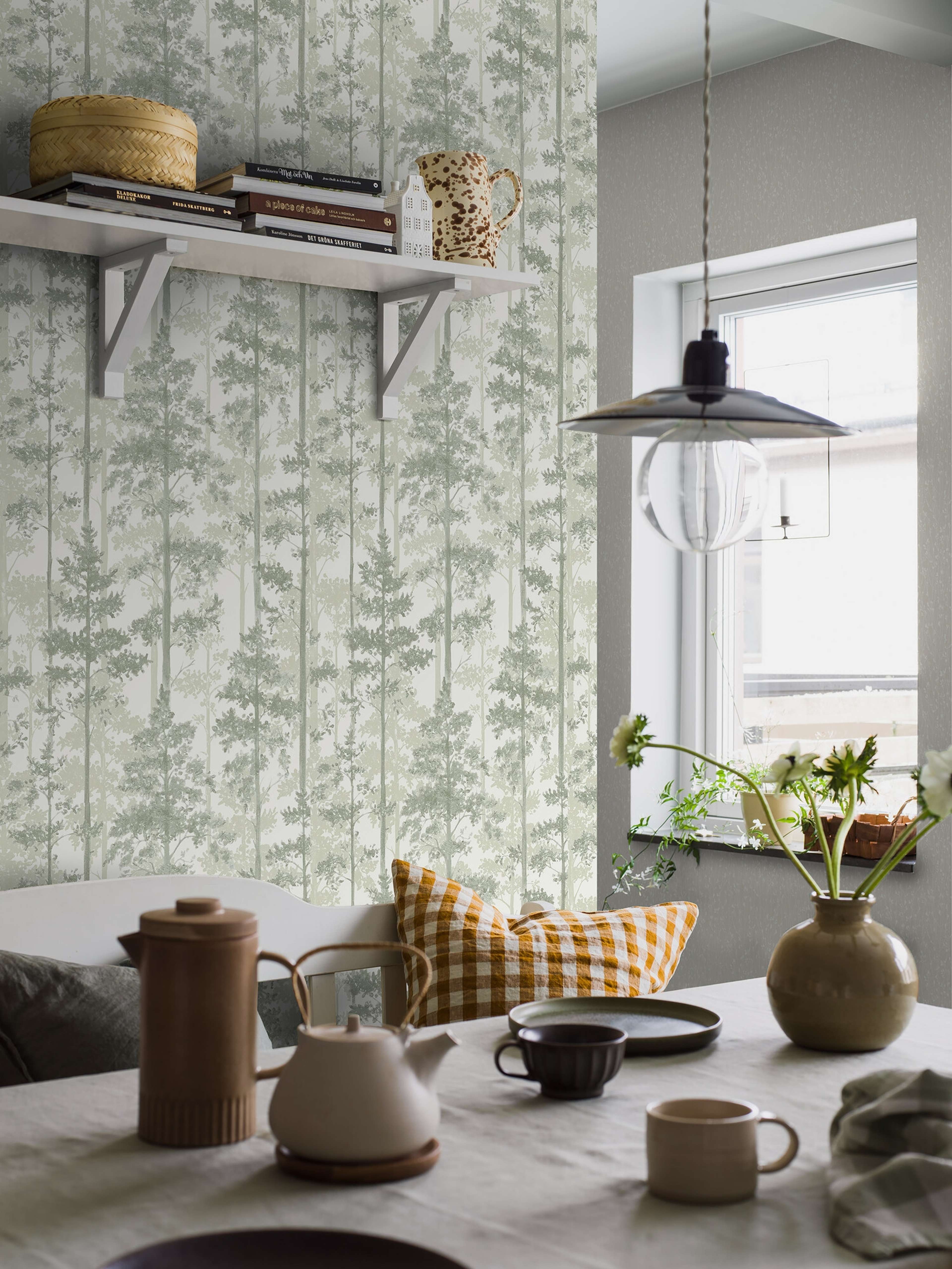 Ronja 38766, tapet tapet med botaniskt, grafiskt mönster i grön. Från kollektionen Borosan Hem. Nonwoven-material med förskjuten passning.