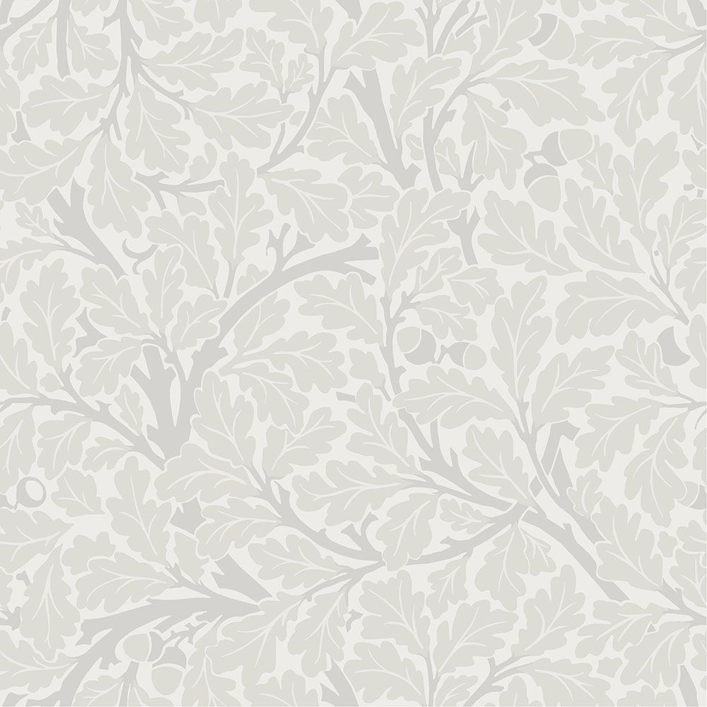 Oak Tree, ljusgrå tapet tapet från Midbec med botaniskt, blommigt mönster i vit och grå. Från kollektionen Hidden Treasures vol 1. Nonwoven-material med rak passning.