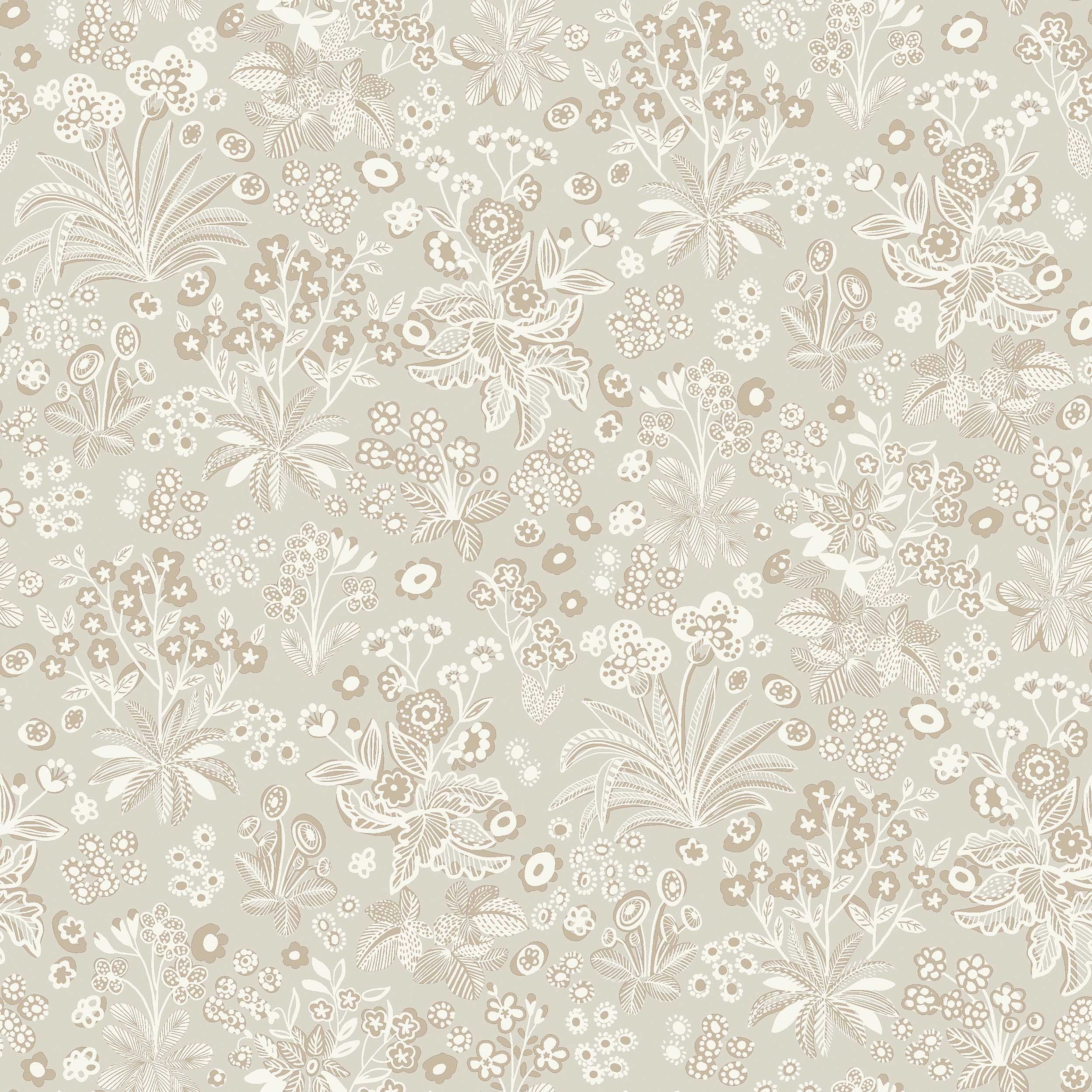 Tuva beige, tapet tapet med blommigt mönster i beige. Från kollektionen Nordic Folk. Nonwoven-material med rak passning. Passar i vardagsrum.