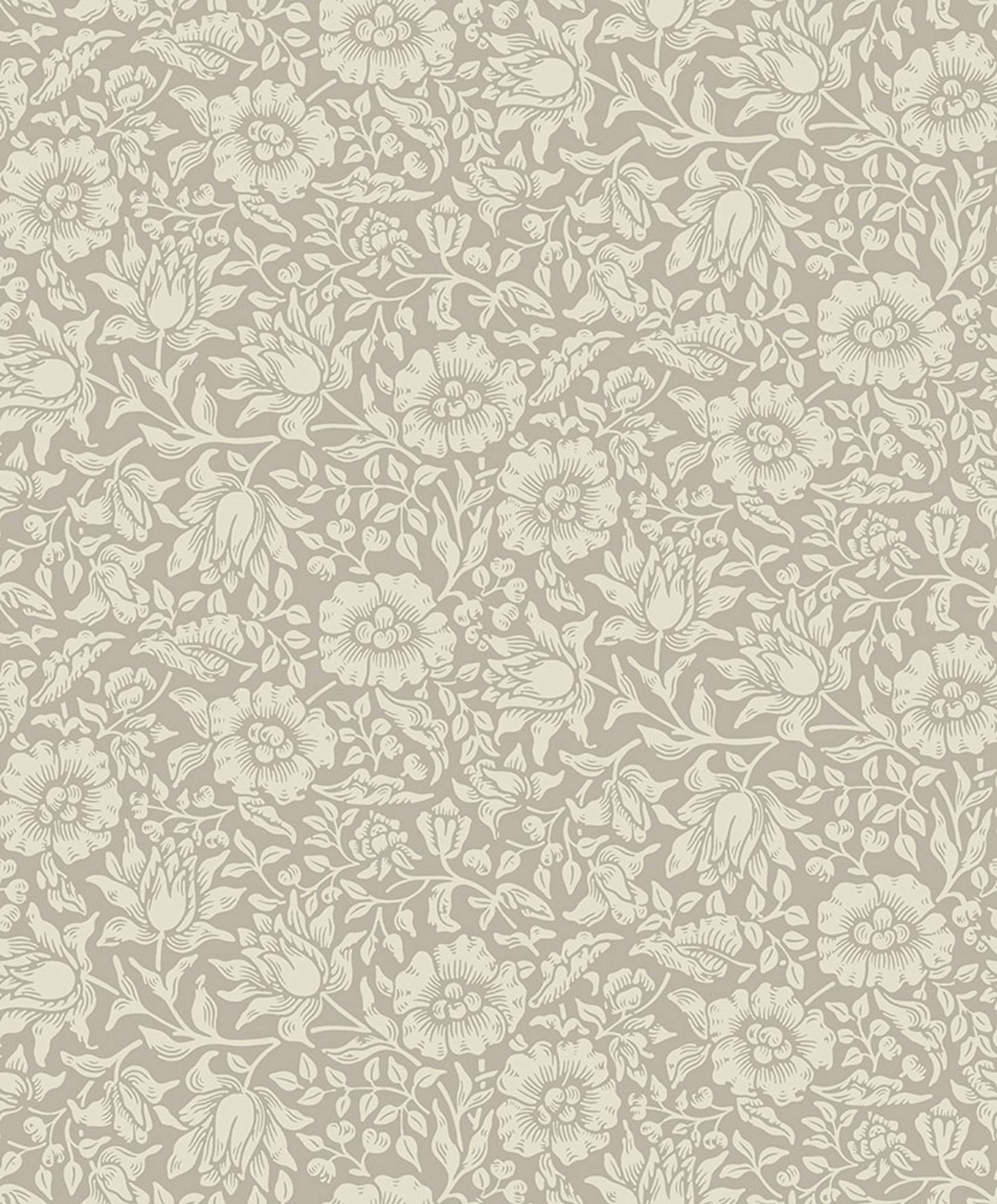 Mallow, beige tapet tapet från Midbec med botaniskt, blommigt mönster i beige. Från kollektionen Hidden Treasures vol 1. Nonwoven-material med rak passning.