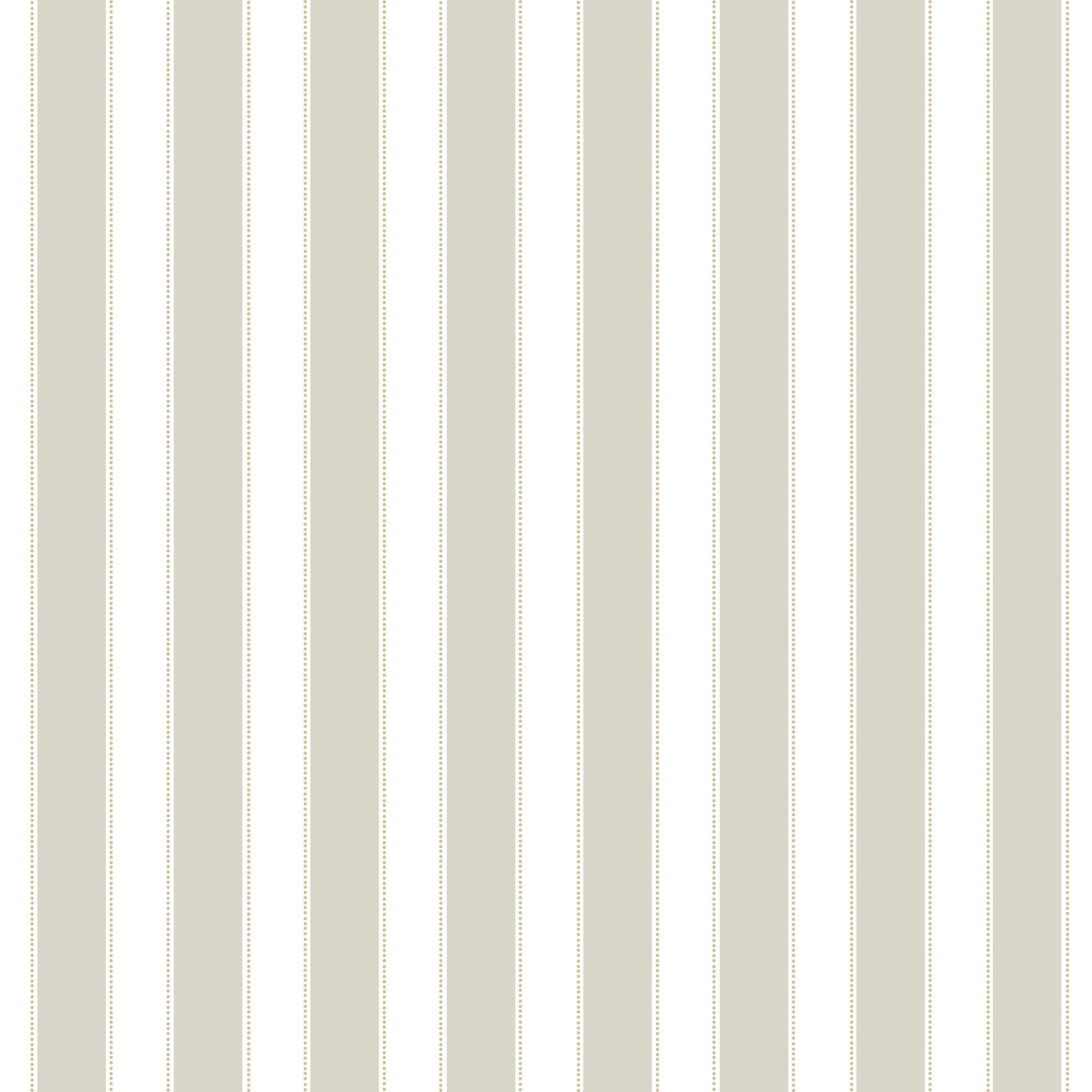 Gottfrid Beige tapet med randigt mönster i beige. Från kollektionen Gammalsvenska klassiker 1850–1950. Nonwoven-material med rak passning.