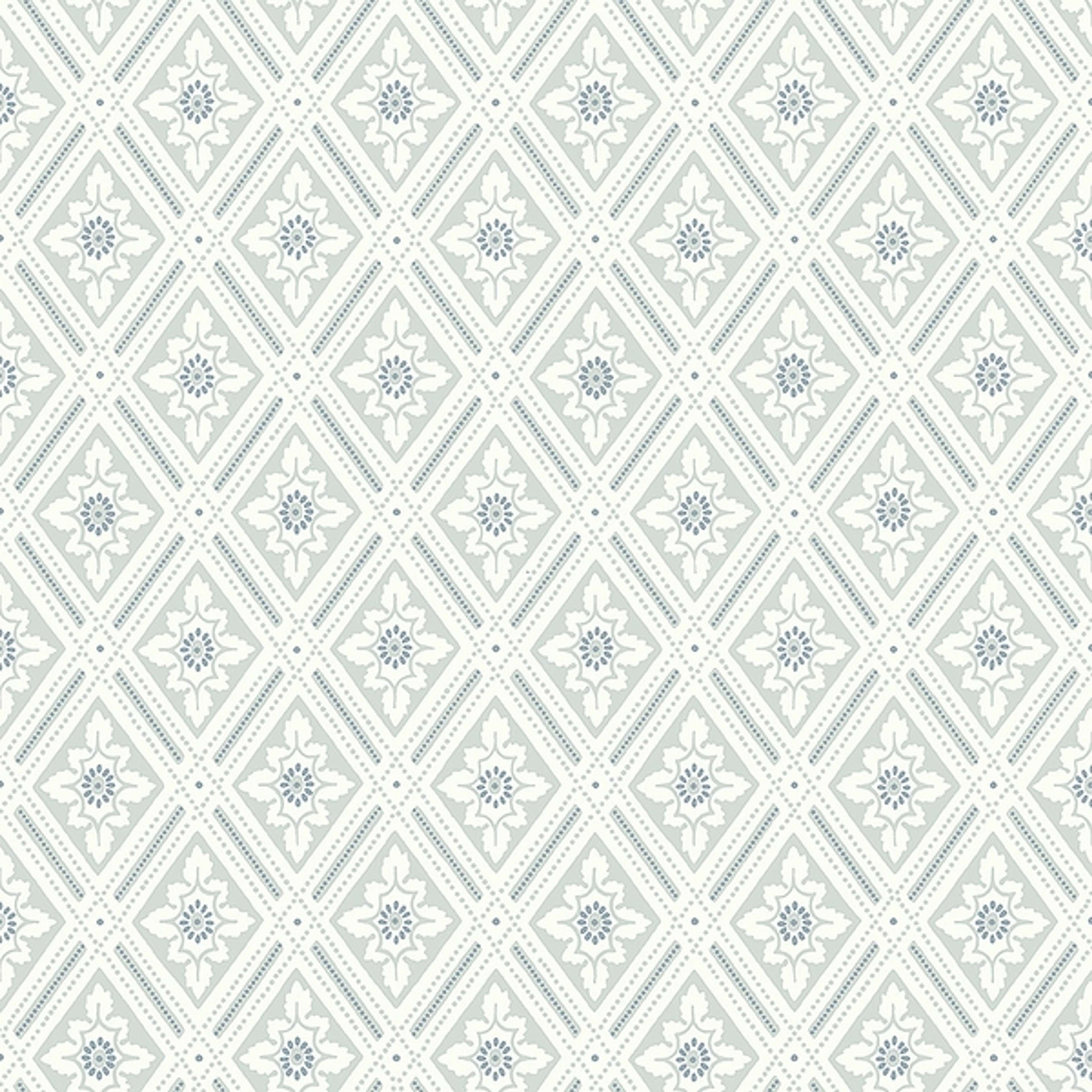 Ester mönsterbild trellis, vit/grågrön tapet från Boråstapeter med rutigt, geometriskt, trellis mönster i grå. Från kollektionen Falsterbo III. Nonwoven-material med rak passning.