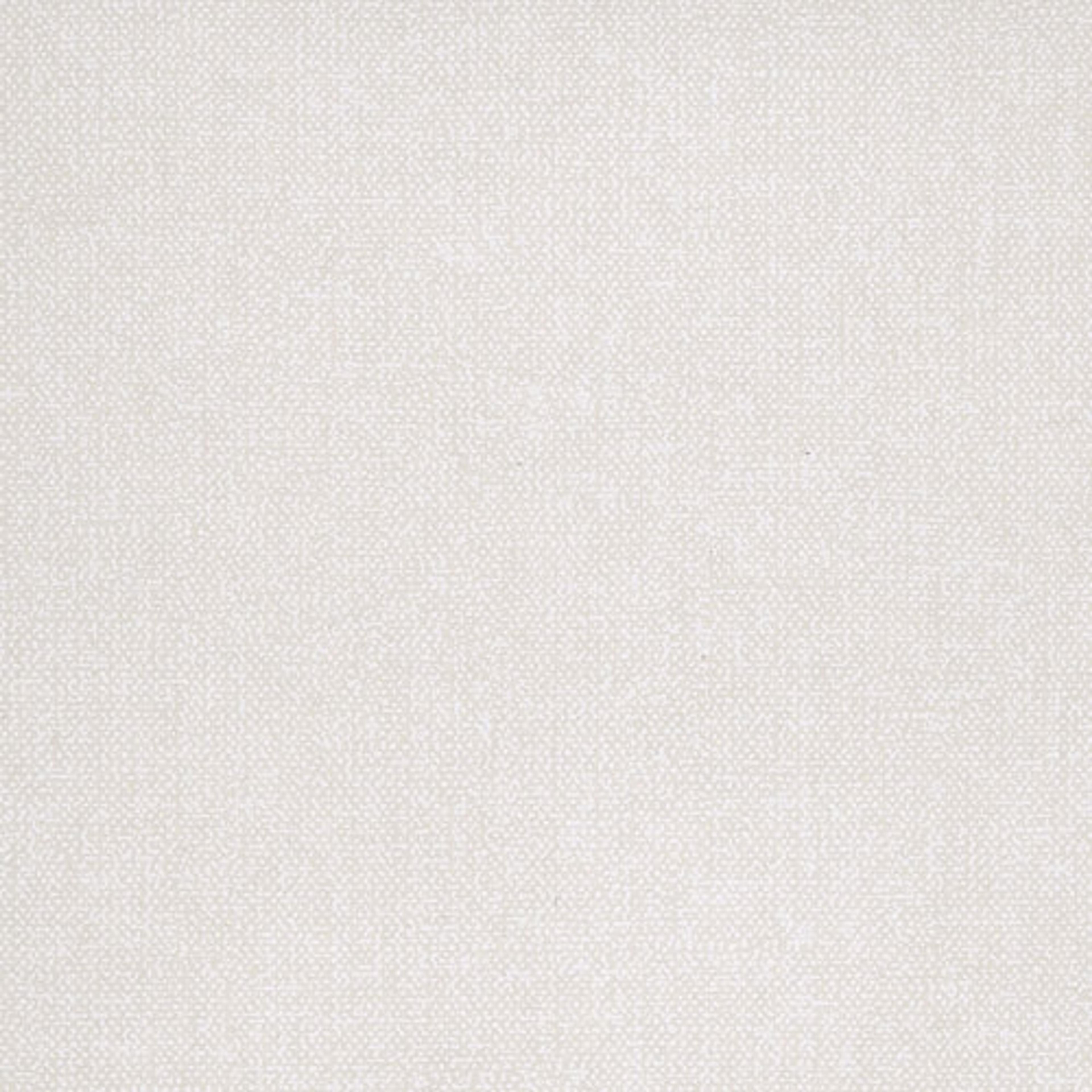 Gaio Oyster tapet från Midbec med textilimitation mönster i beige. Från kollektionen Olivia, Kosmos. Nonwoven-material.