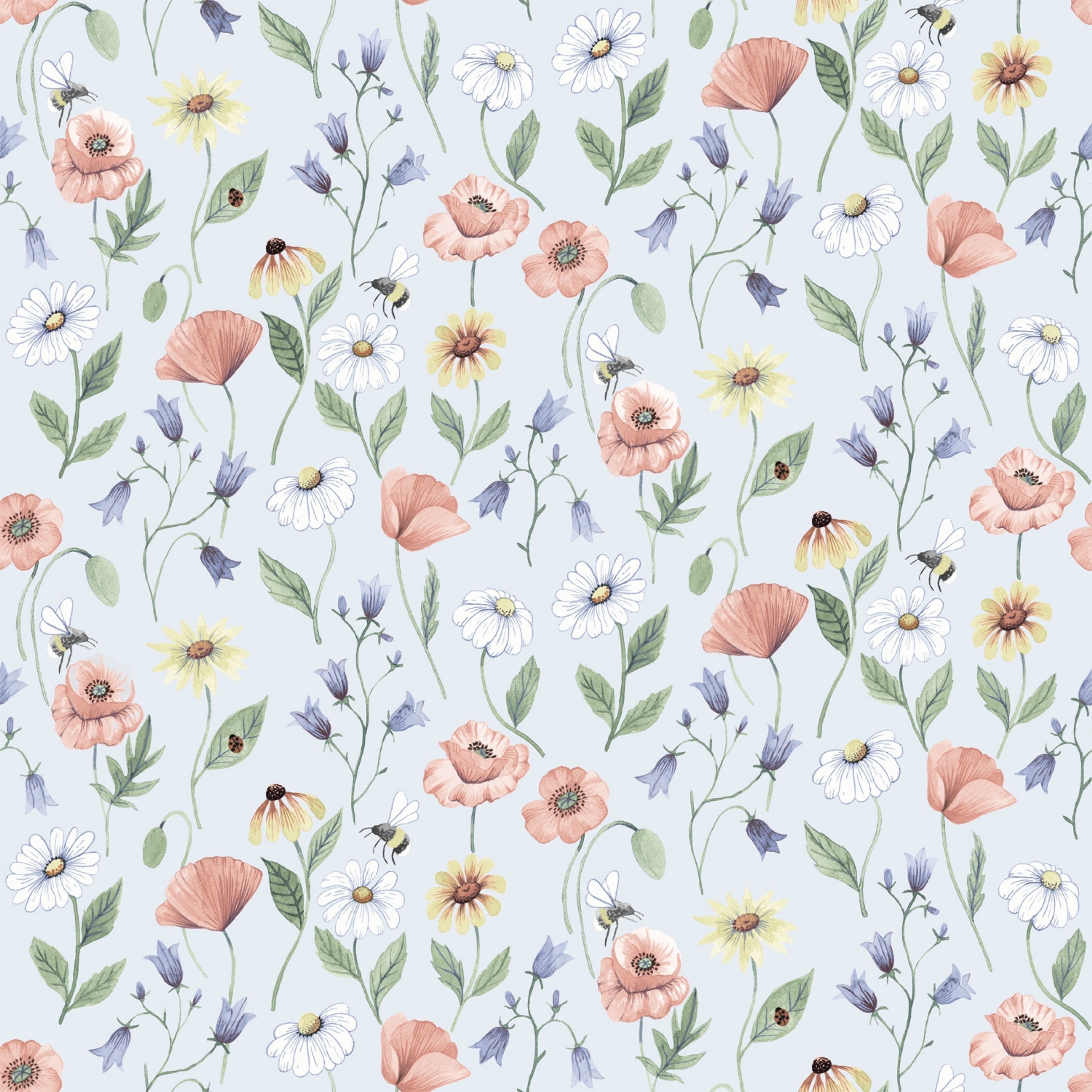 Blåklocka tapet med blommigt mönster i grå och blå. Från kollektionen Rosenlycka. Nonwoven-material med rak passning. Country-stil. Passar i vardagsrum, sovrum och matsal.