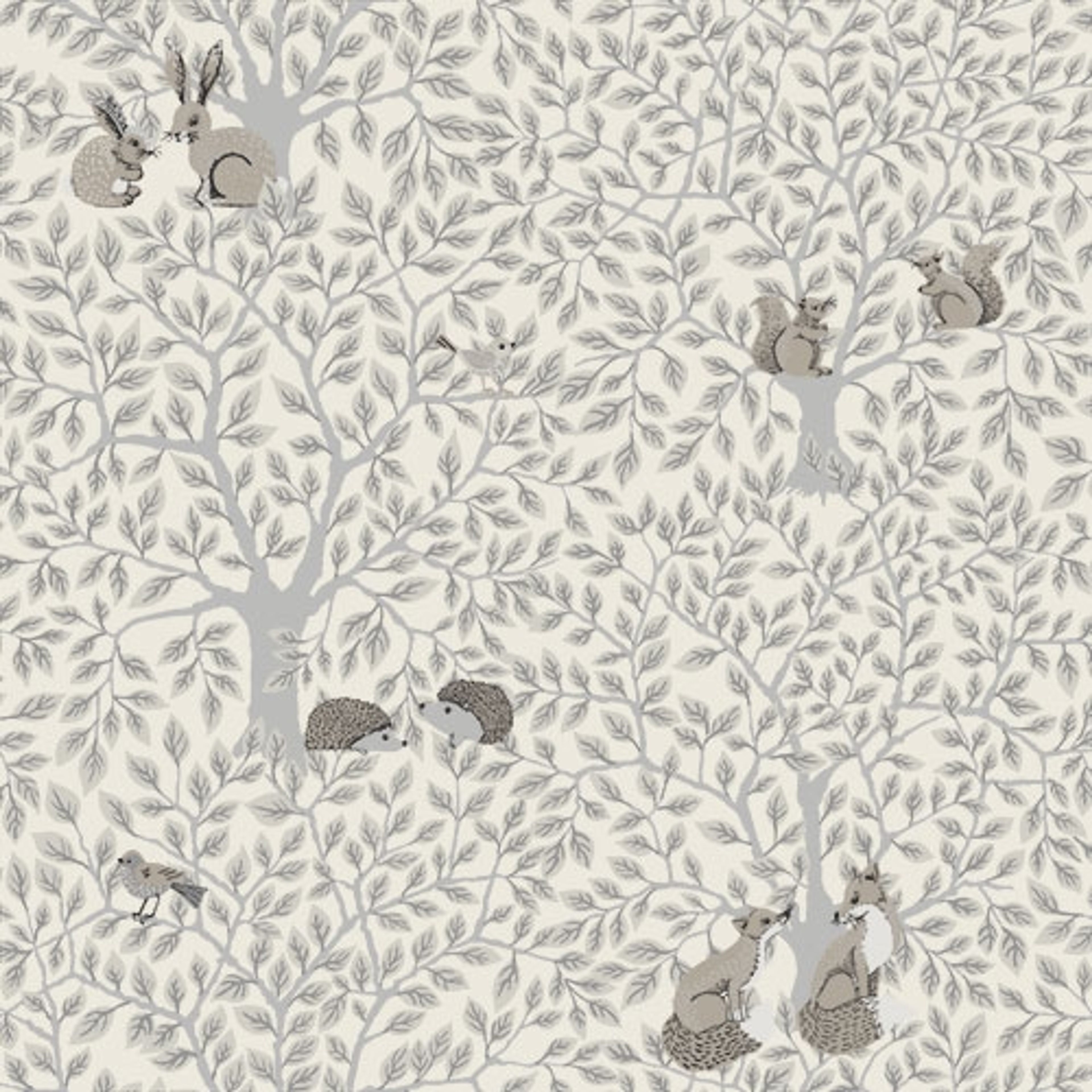 Per bladverk och djur, beige/blå tapet med botaniskt mönster i beige. Från kollektionen Grönhaga. Nonwoven-material med förskjuten passning. Passar i barnrum.