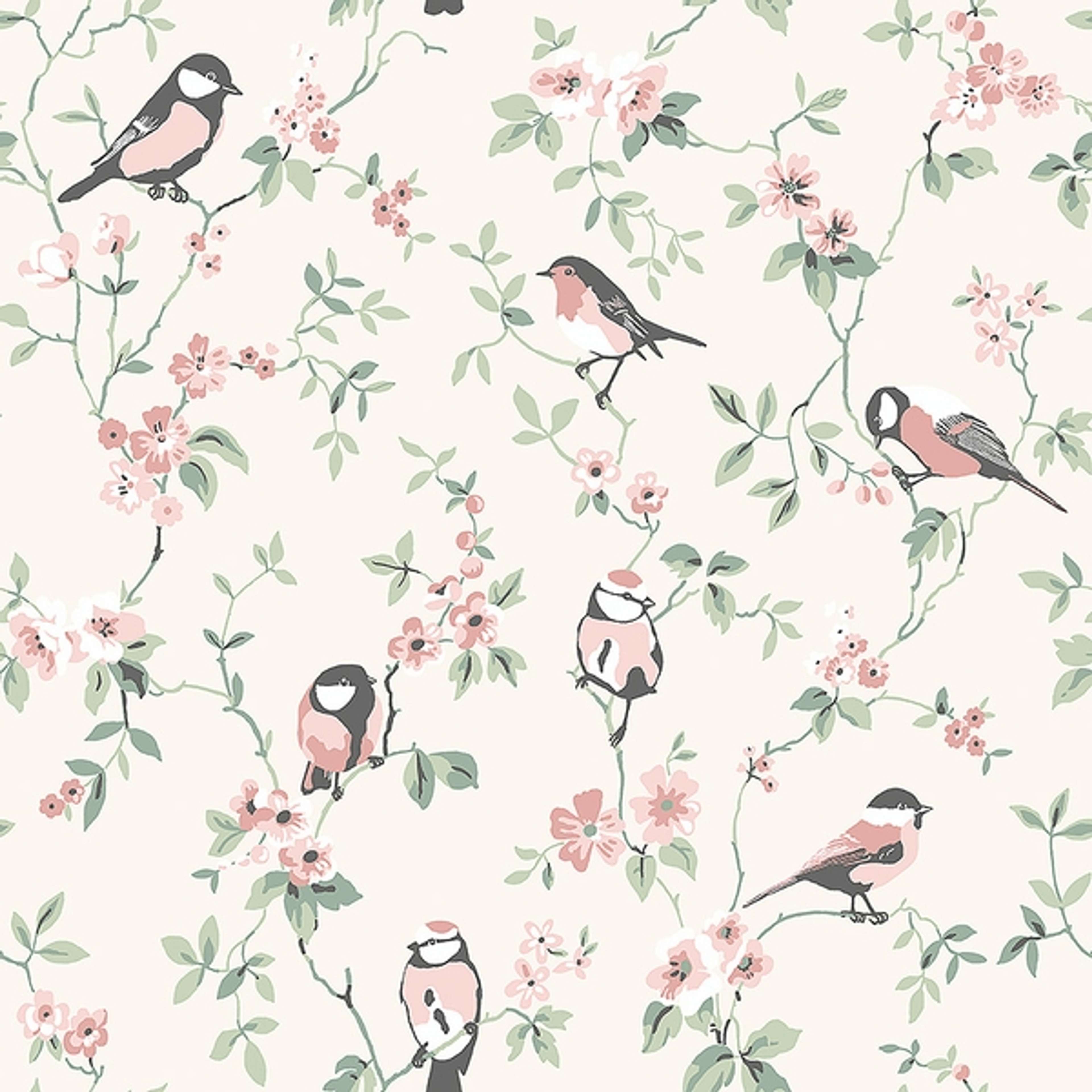 Falsterbo Birds tapet från Boråstapeter med botaniskt mönster i beige. Från kollektionen Falsterbo III. Nonwoven-material med rak passning.