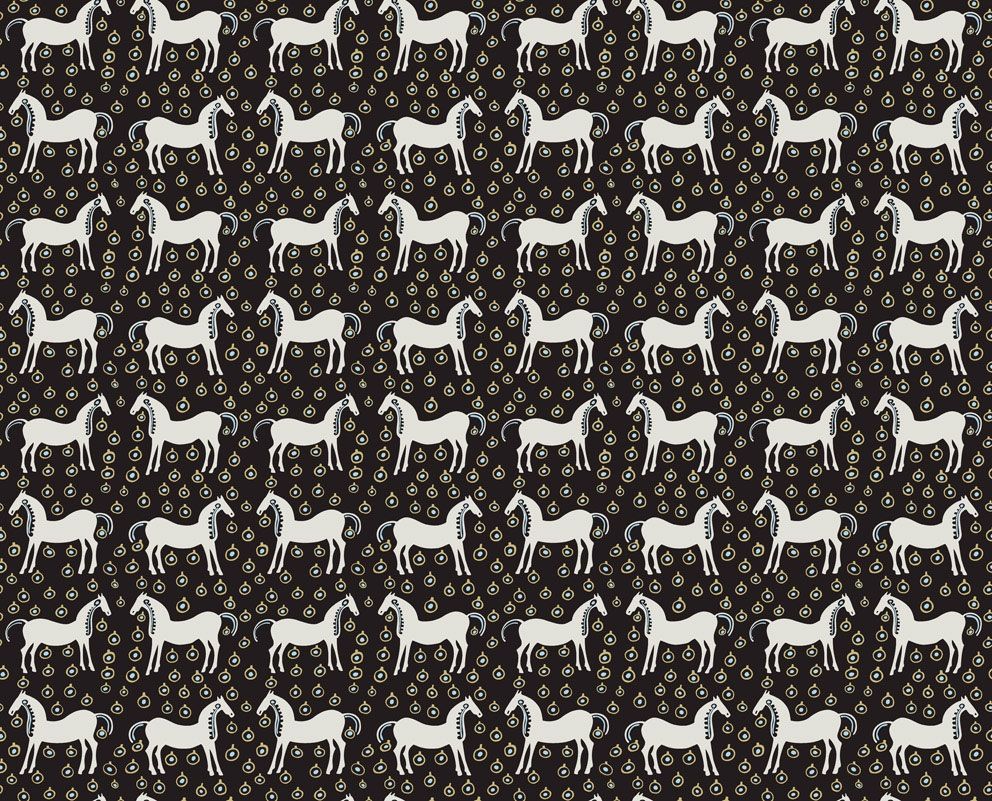 Musta Tamma tapet med djur mönster i svart. Från kollektionen Marimekko 6. Nonwoven-material med rak passning.