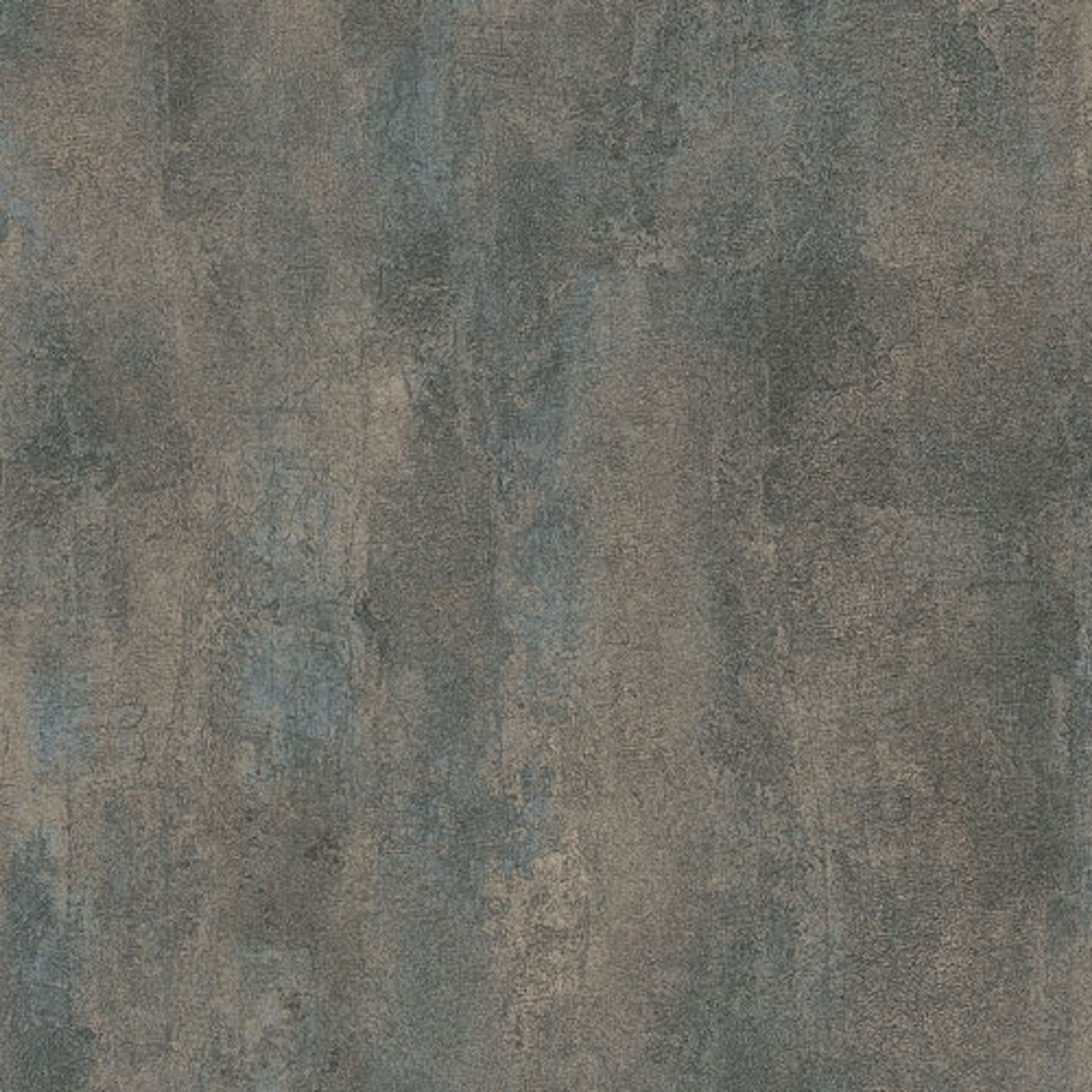 Aponia Slate tapet från Midbec med botaniskt mönster i guld och blå. Från kollektionen Colours. Nonwoven-material med förskjuten passning. Vintage-stil.
