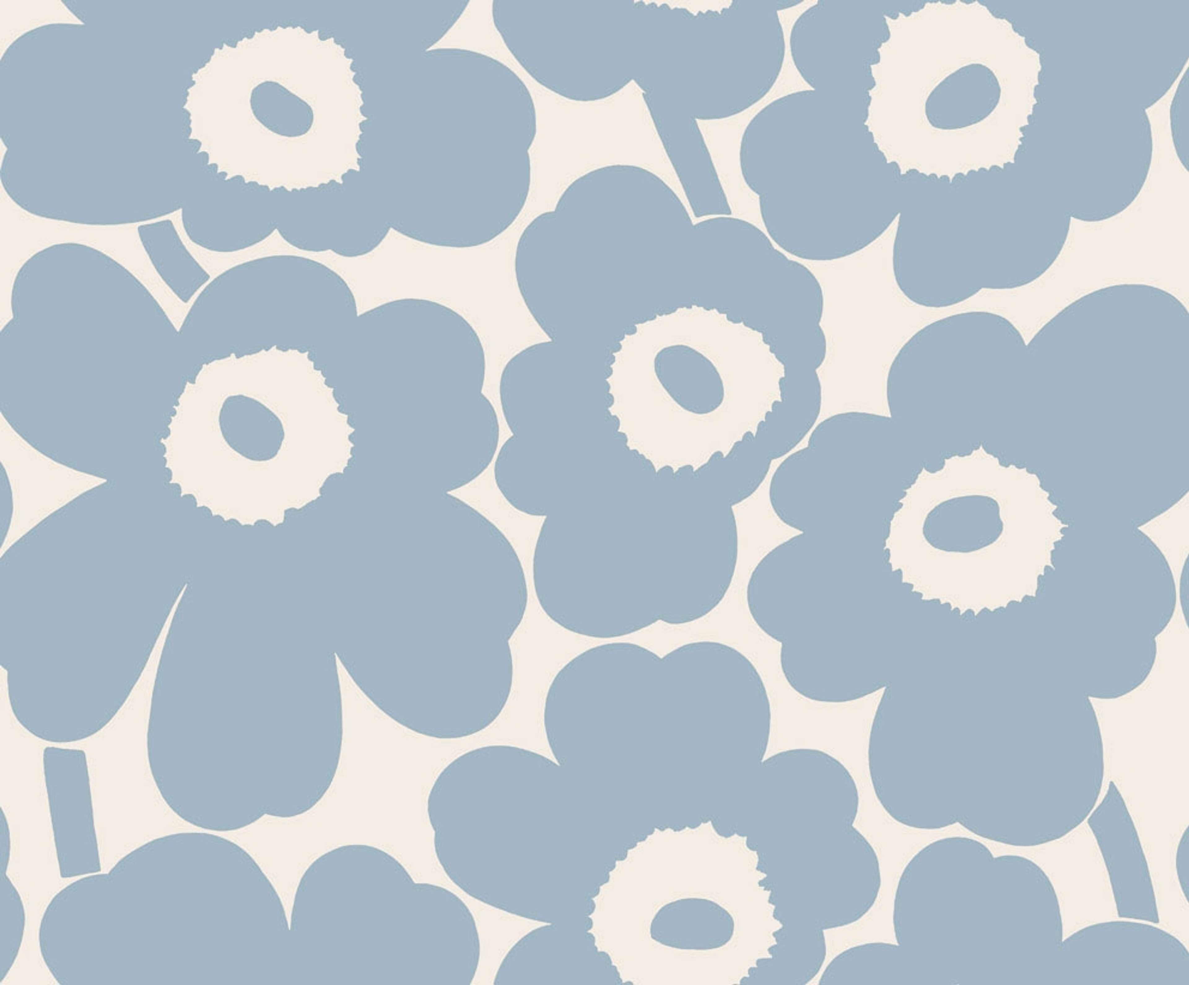 Unikko tapet med blommigt mönster i blå. Från kollektionen Marimekko 6. Nonwoven-material med förskjuten passning.