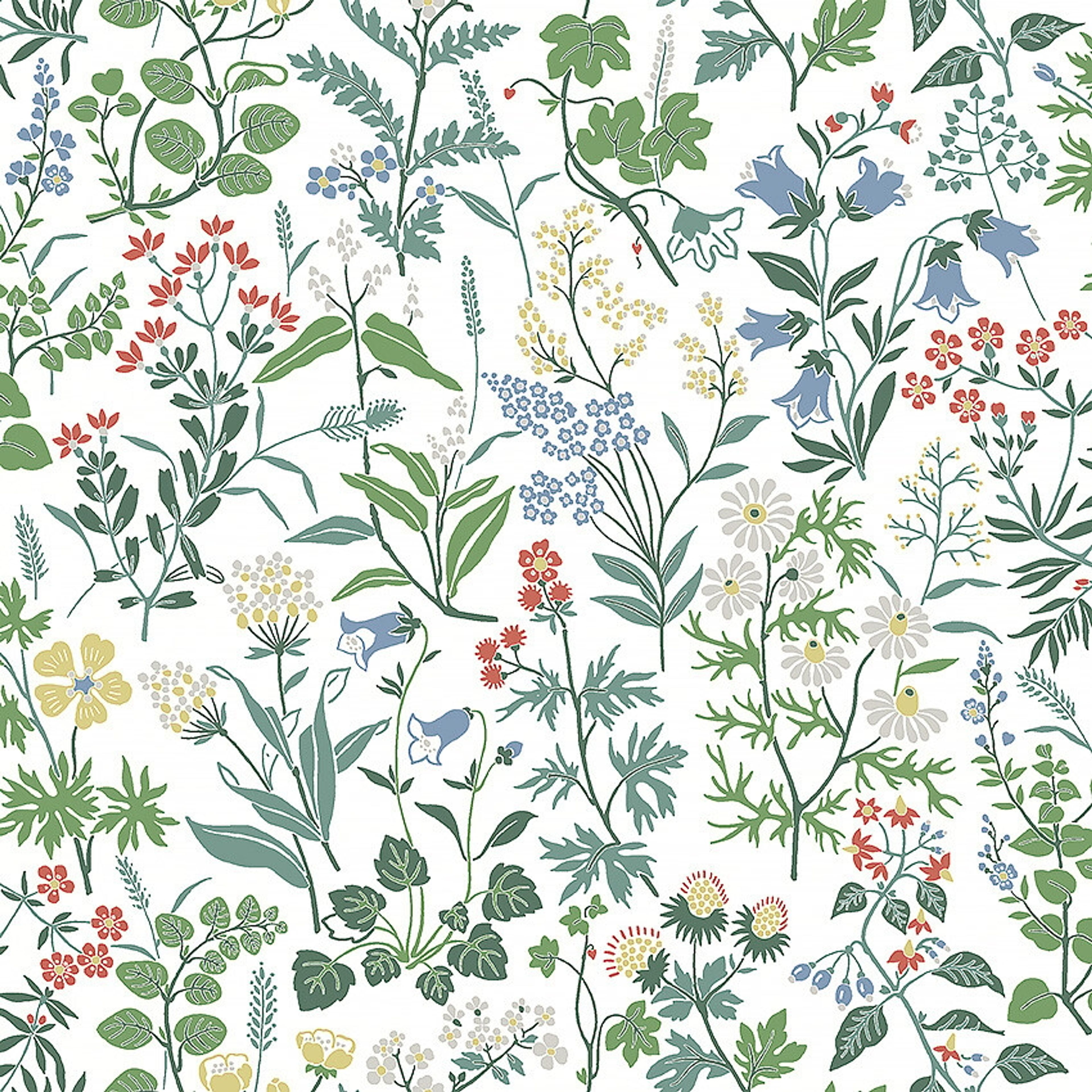 Flora tapet med blommigt mönster i vit och grön. Från kollektionen Alla Tiders Hus. Nonwoven-material med förskjuten passning. Country-stil. Passar i vardagsrum, matsal och kök.