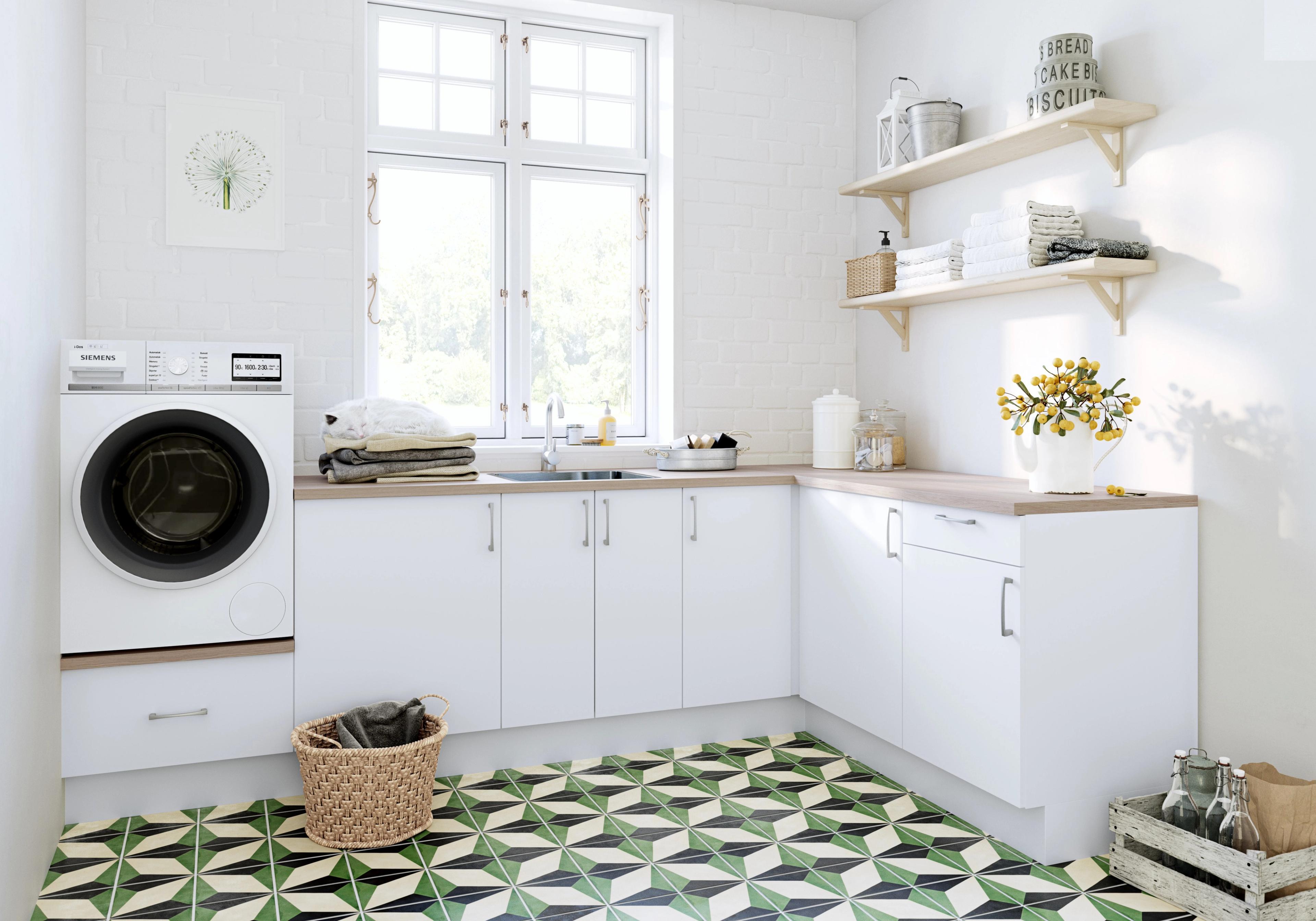 Linn Bad vaskeromsmøbel med praktisk hjørneskap