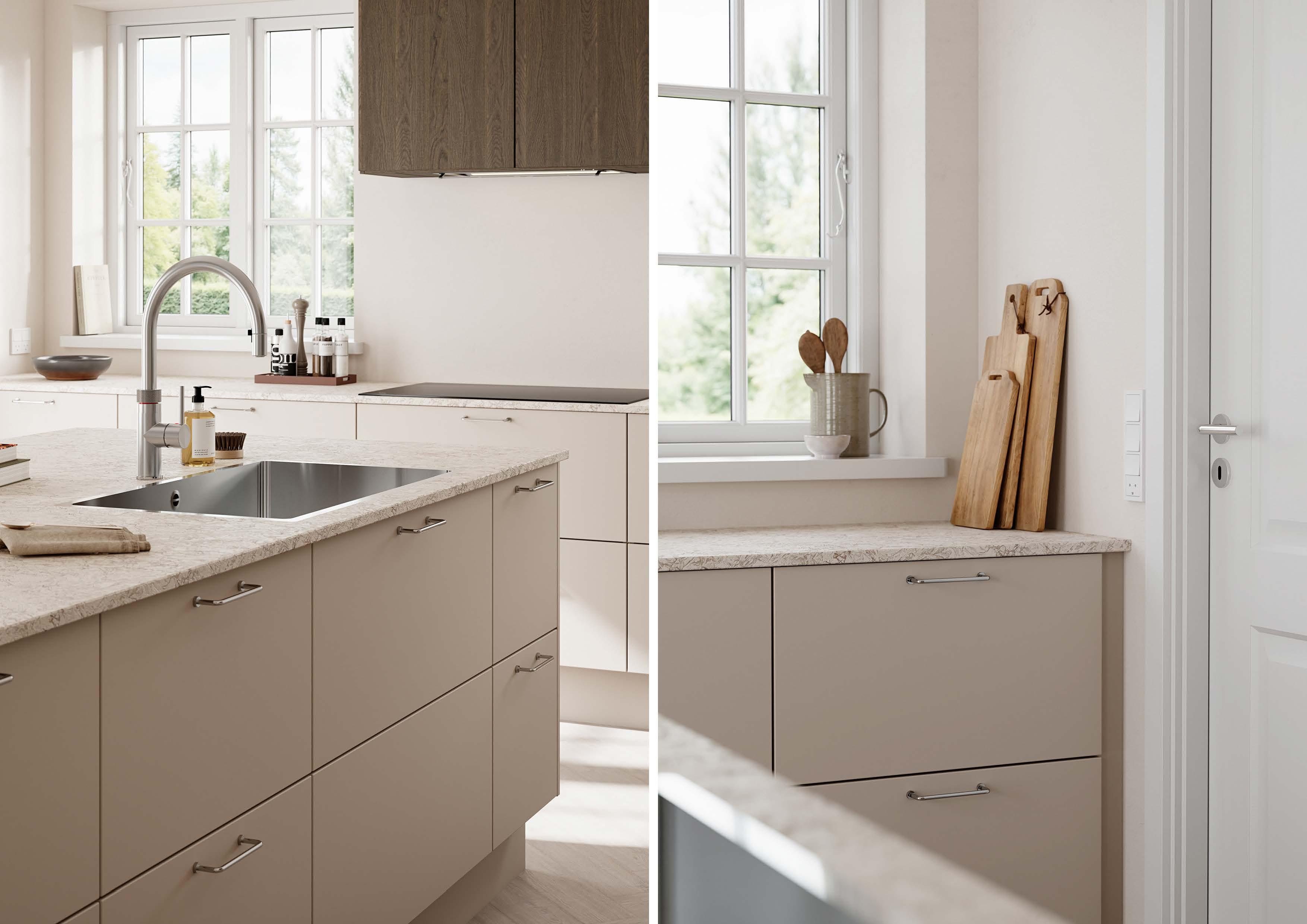 Base-laminatfronter med Lounge-kromhåndtak fra HTH.