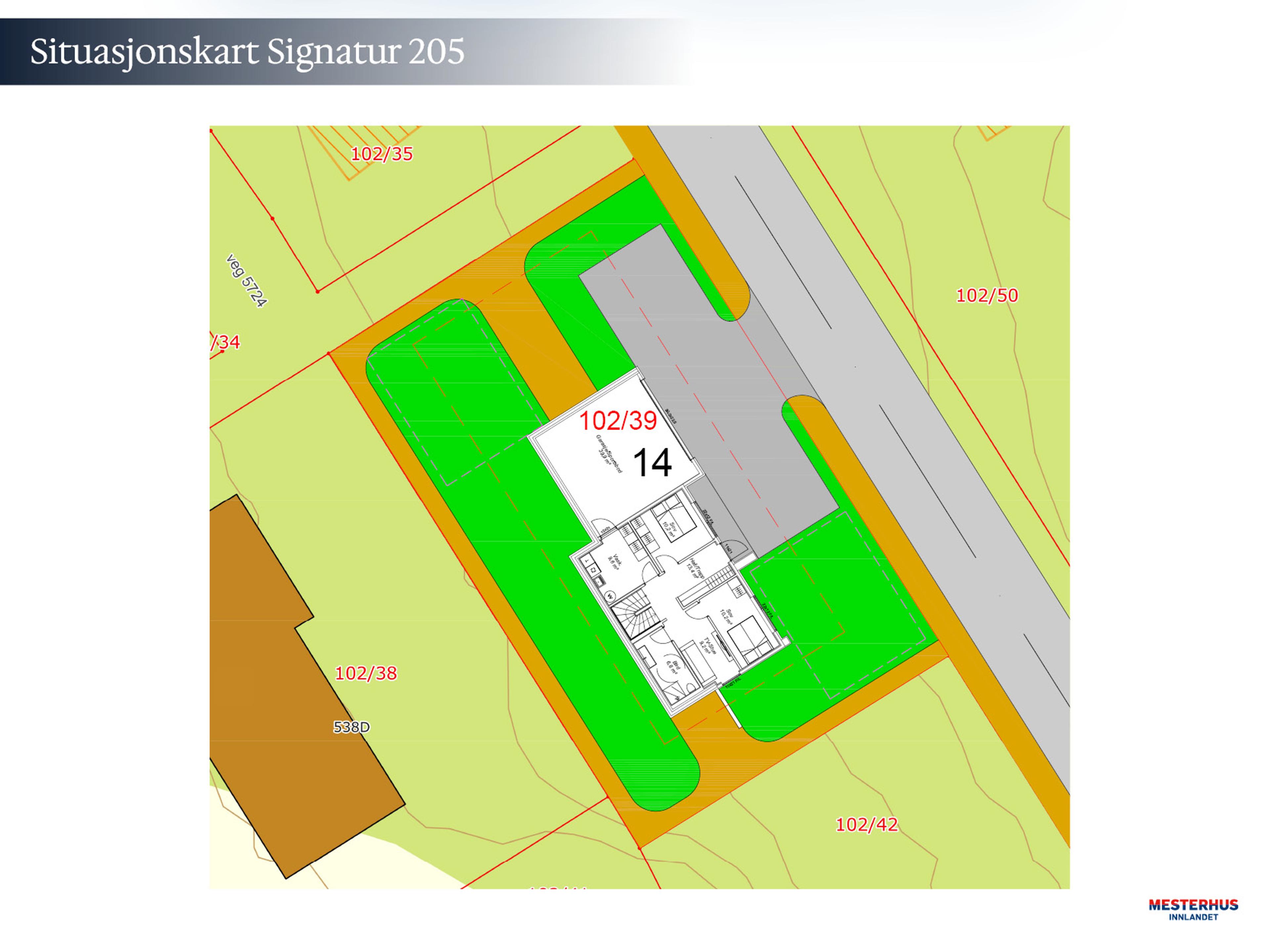 Situasjonskart viser plassering av boligen på tomta, innkjøring og hageareal.