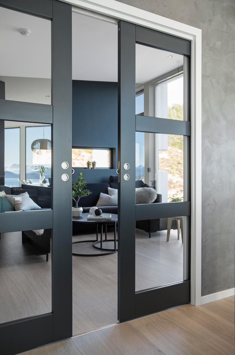 Skyvedører fra Bygg1