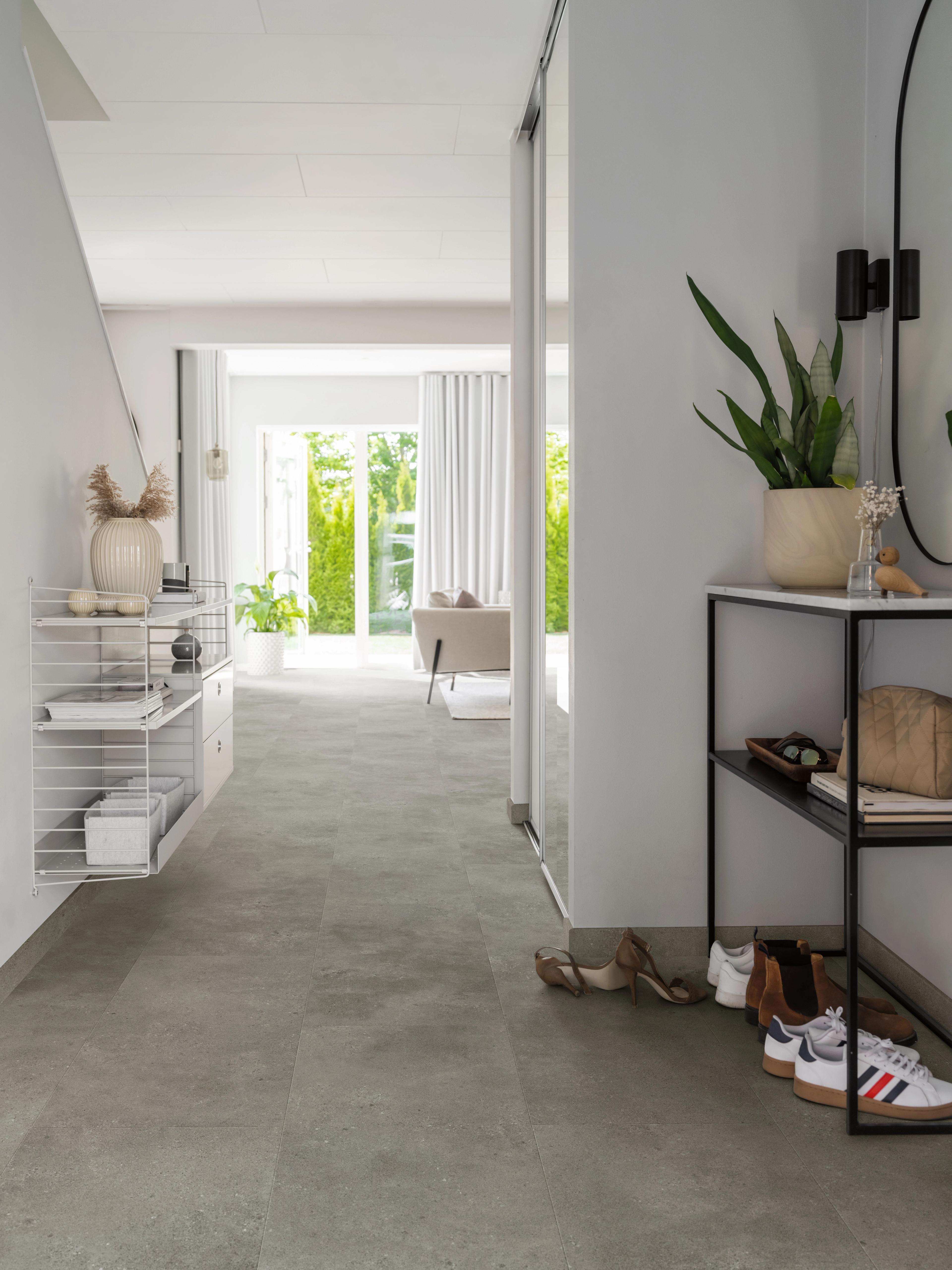 Pergo laminatgulv i gangen.