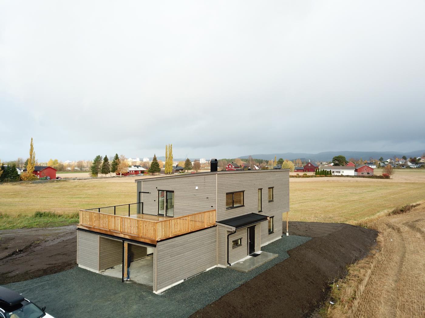 Moderne prosjektbolig levert av Nordbohus Byggservice i Verdal.