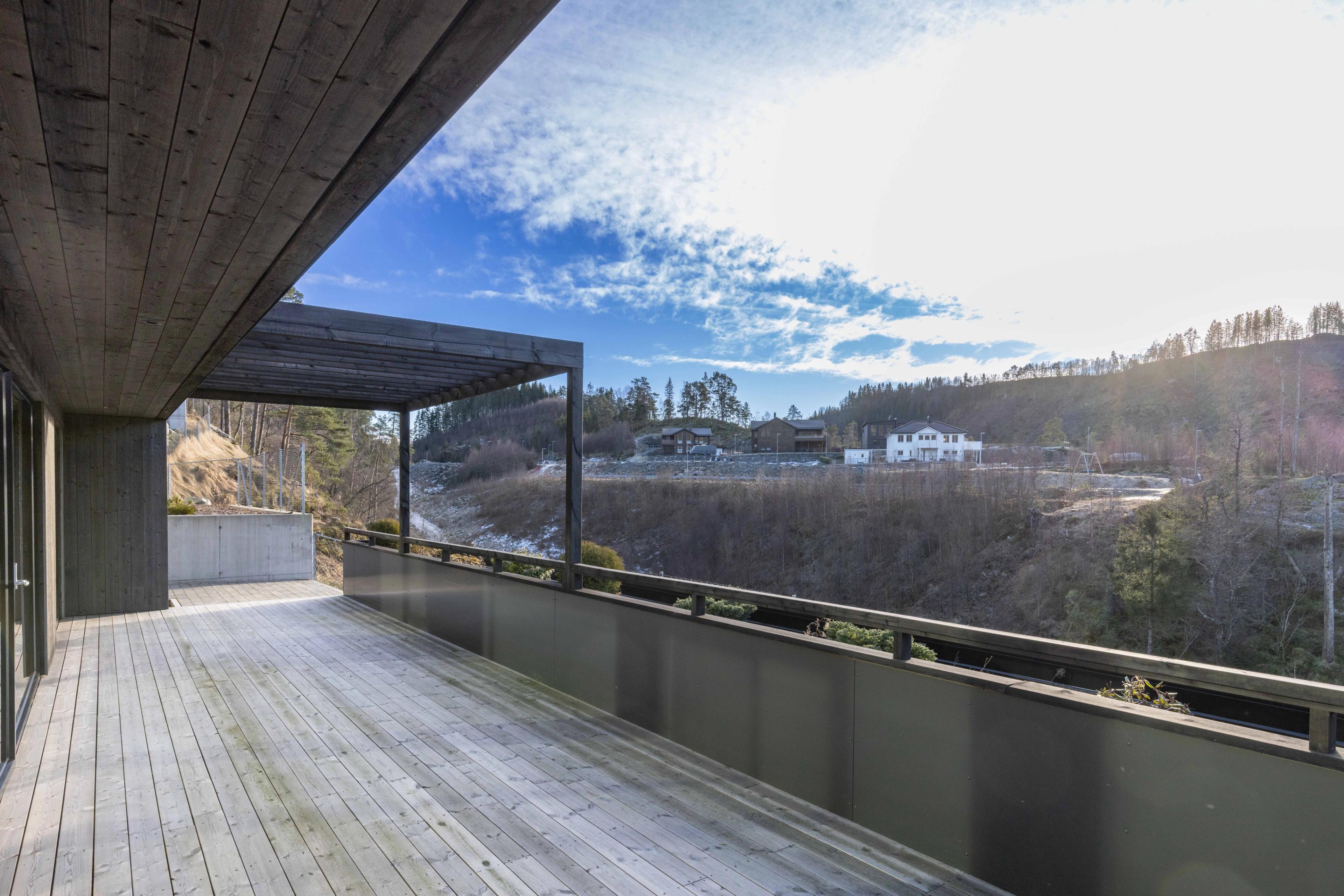 Terrasse - utsikt mot sør/vest