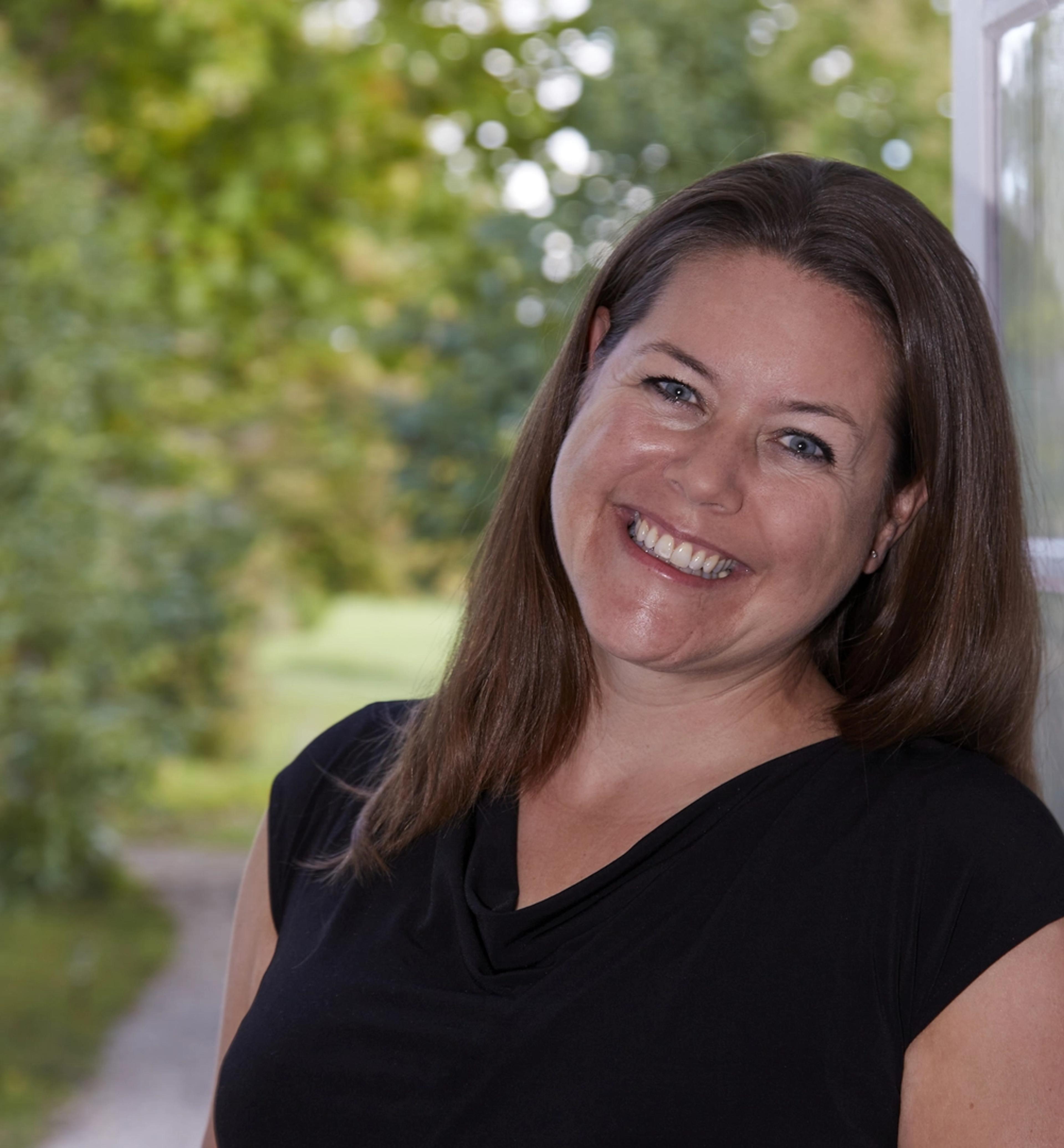 Tale Olivia Henningsen, kreativ leder og interiørarkitekt i Fargerike.