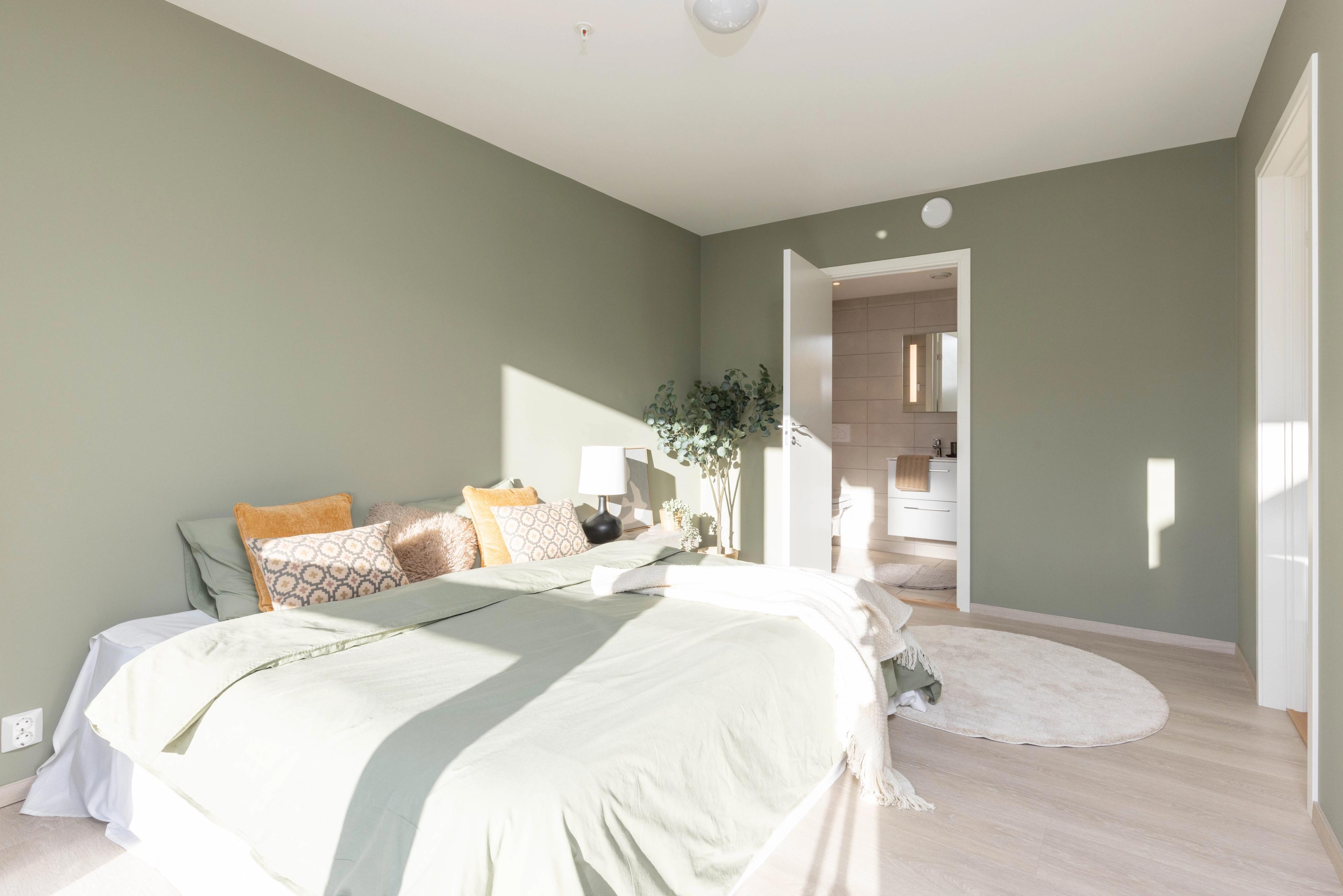 Hoved soverom med eget bad 