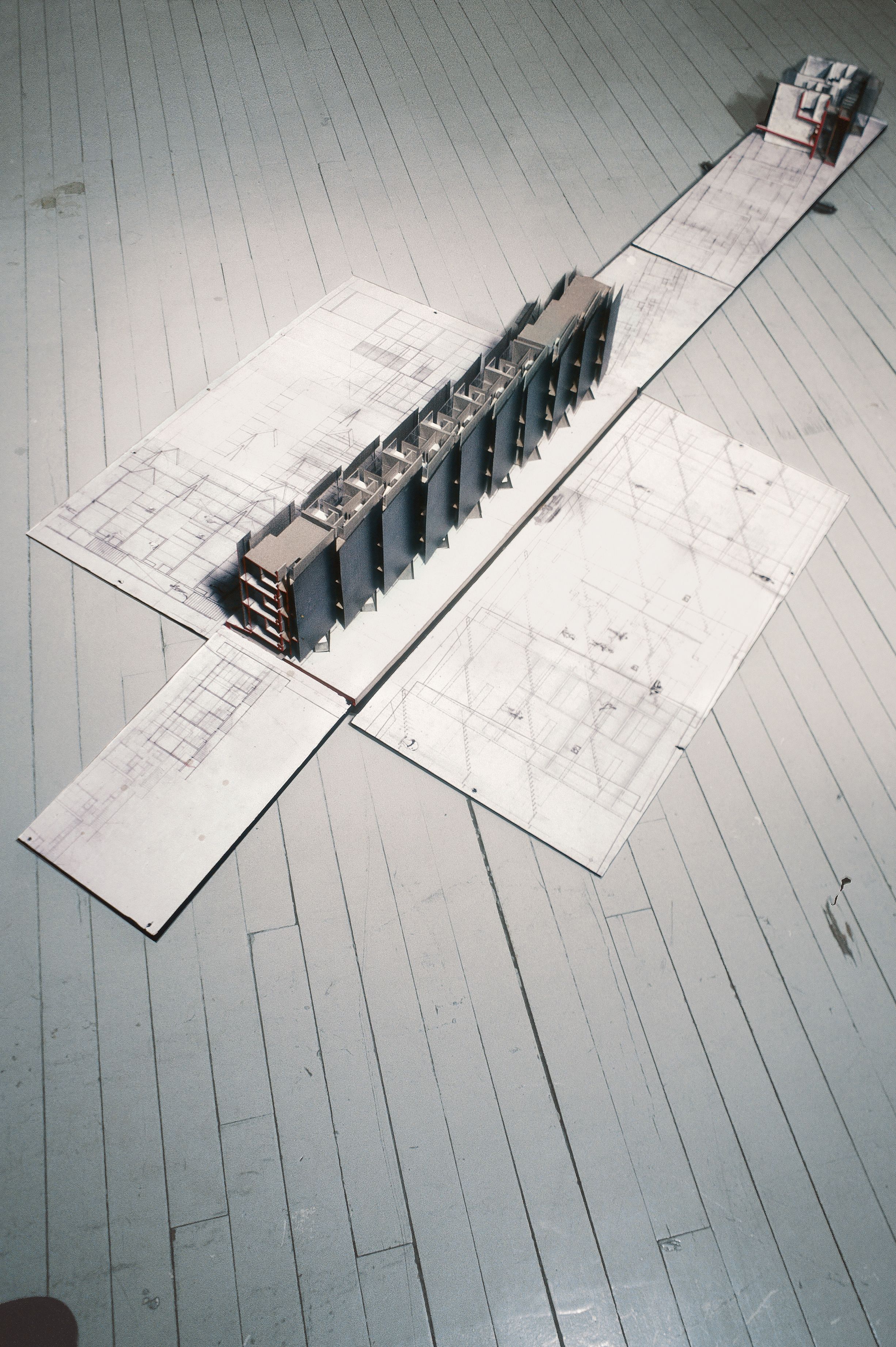 Slither Housing - Diller Scofidio + Renfro