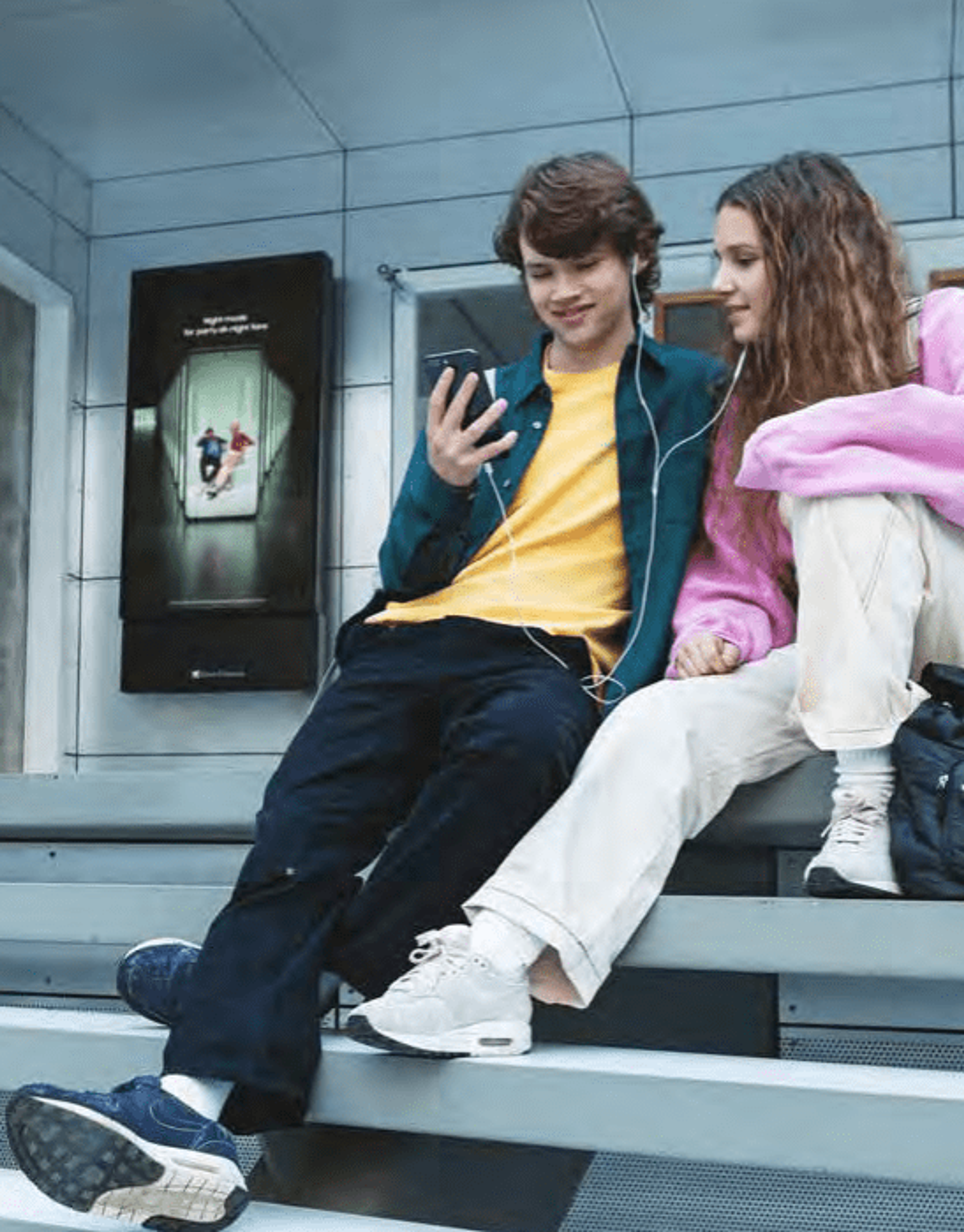 Vernieuwd Education Media Network Clear Channel