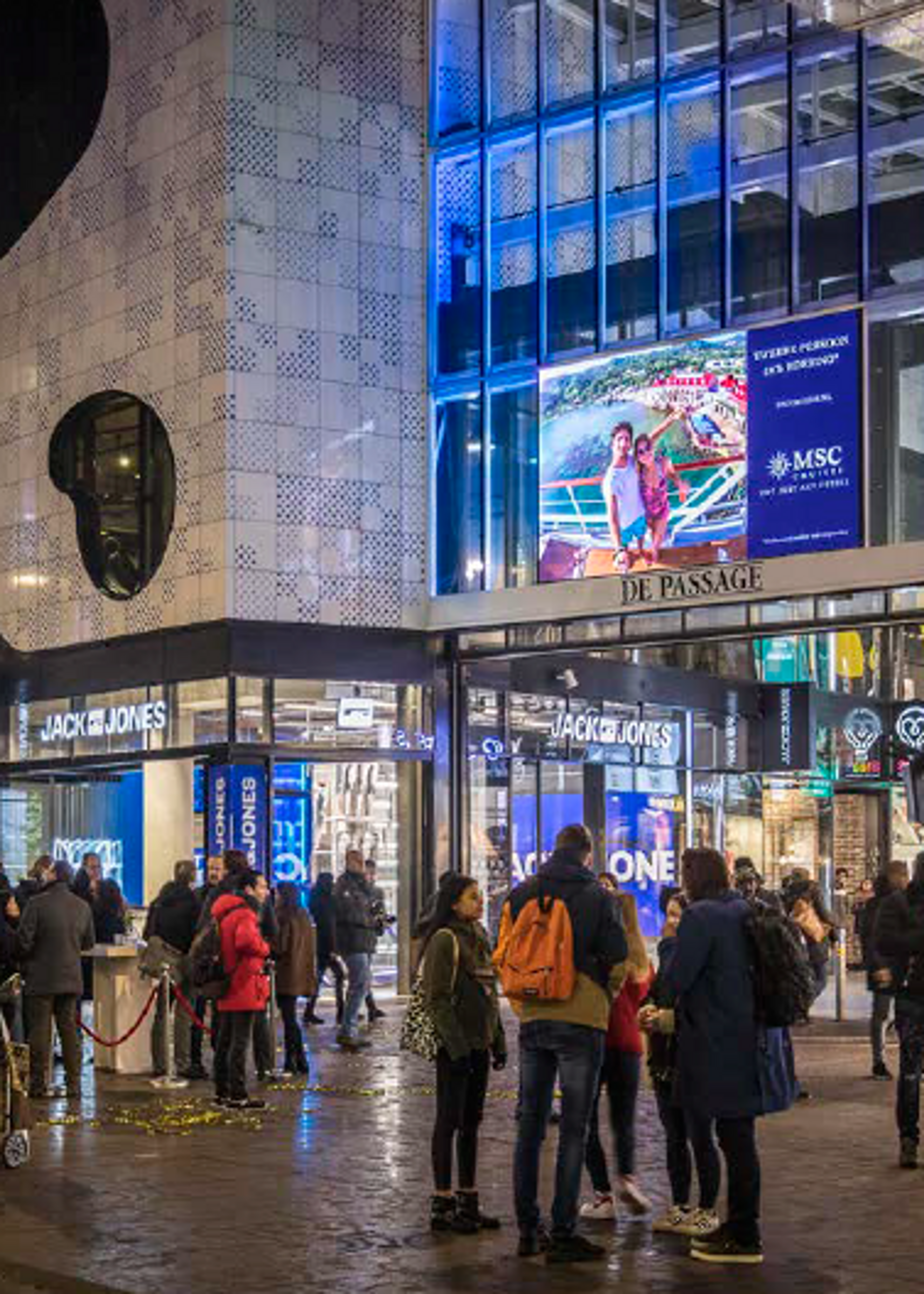 LED scherm in De Haagse Passage