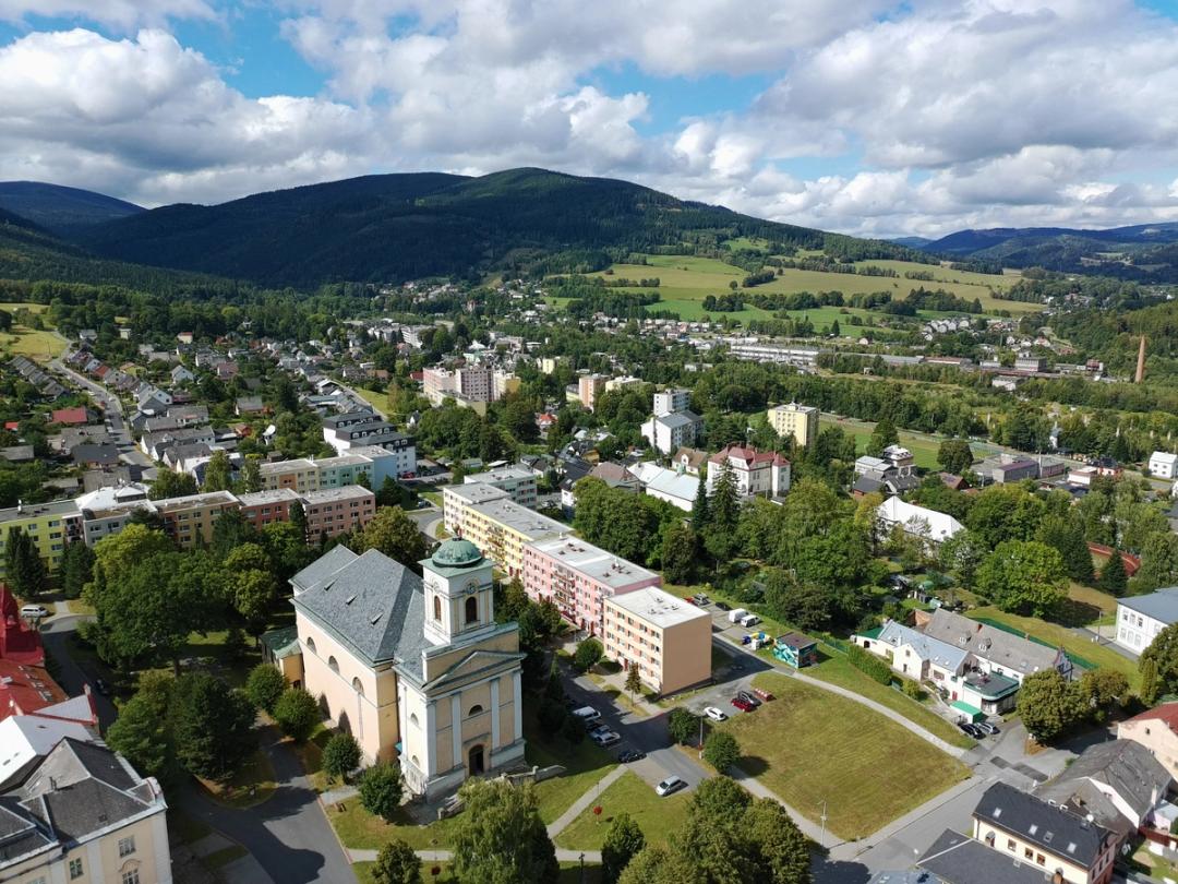 Panorama Vrbna — celkové foto Vrbna pod Pradědem