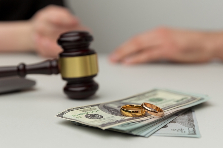 Image How Much Does a Divorce Cost