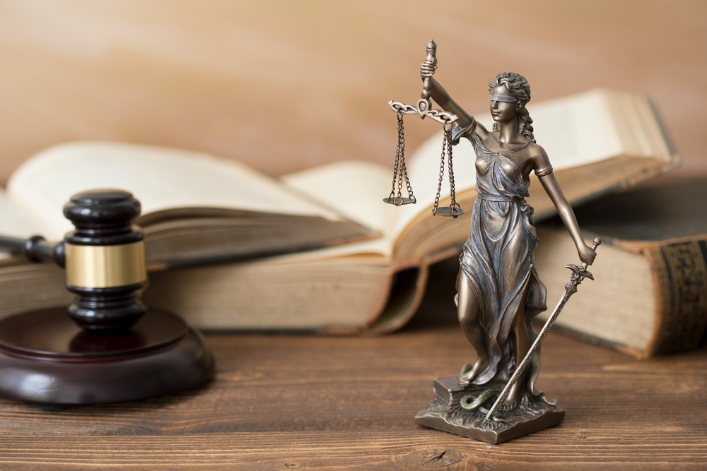 Image How Much Does a Criminal Lawyer Cost