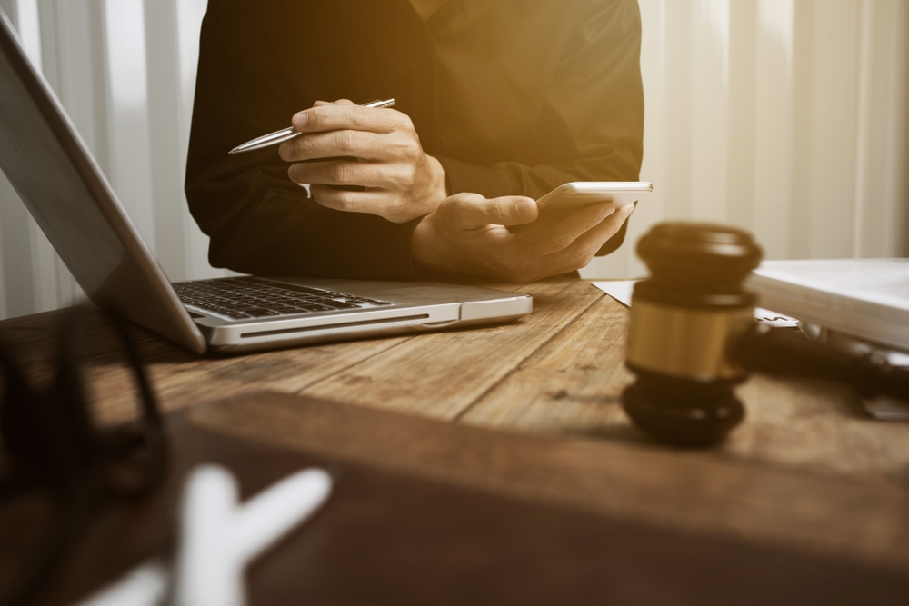 Image How to Hire a Personal Injury Lawyer.
