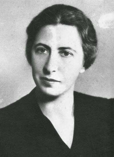 Nora Lustigová