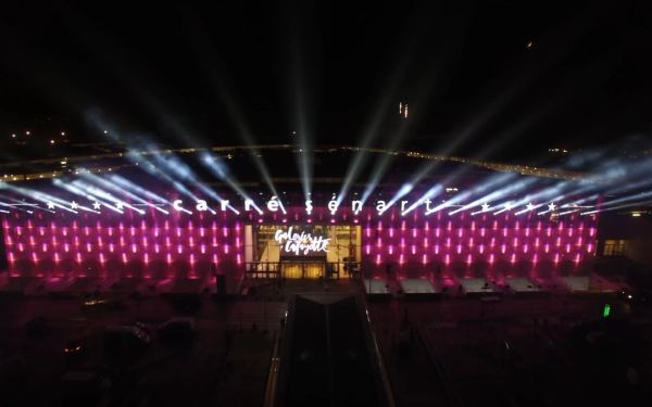 TETRO – Carré Sénart, show son et lumière