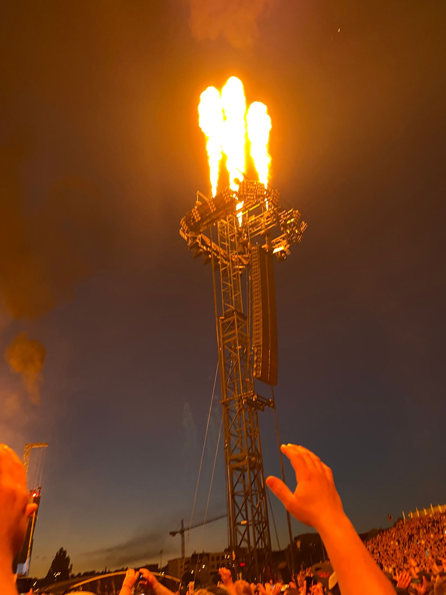 Foto · Delay-Tower Flames