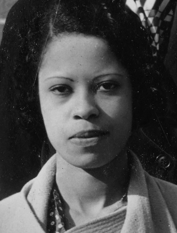 Elizabeth Kelly Rabin Elizabeth Rile Kelley | Lived Experiences Through Storytelling at Miami