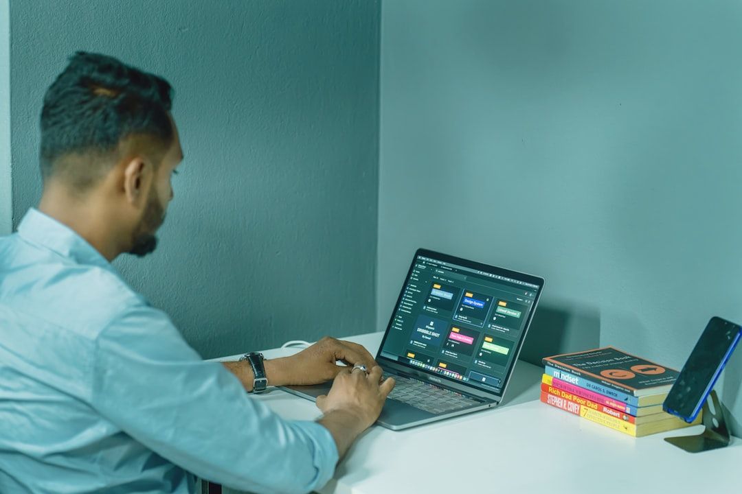 9 Best Free Figma Courses in 2026 (For Beginners and Experienced Designers)