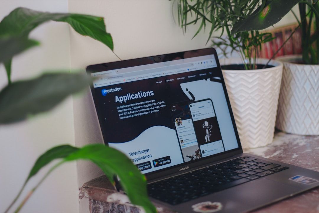 How to Choose a Free Framer Portfolio Template (Without Spending a Weekend Customizing)