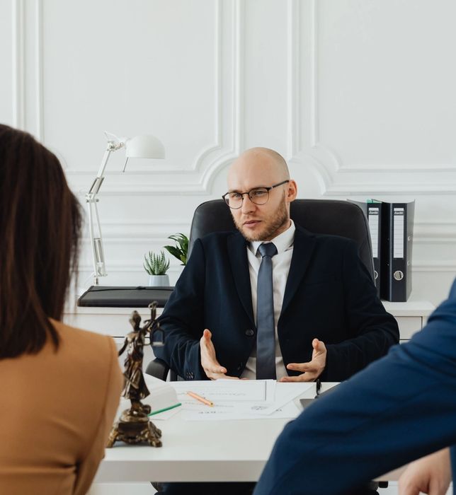 AI Chatbots for Law Firms: Your 24/7 Intake Answering Service