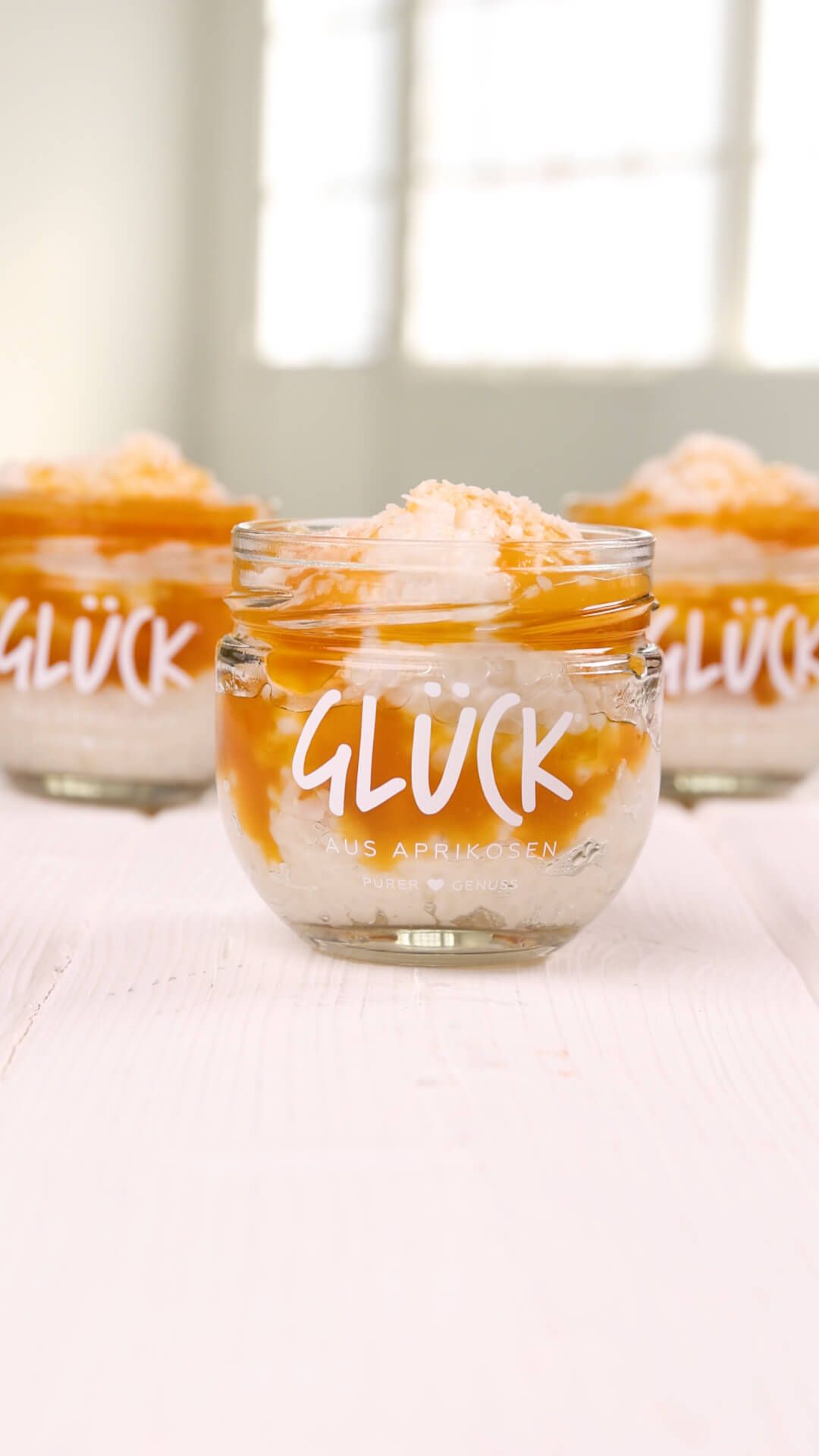 Kokosmilchreis mit Aprikose in einem GLÜCK Glas.