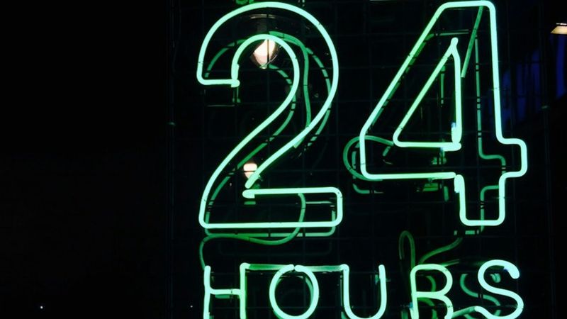 24/7