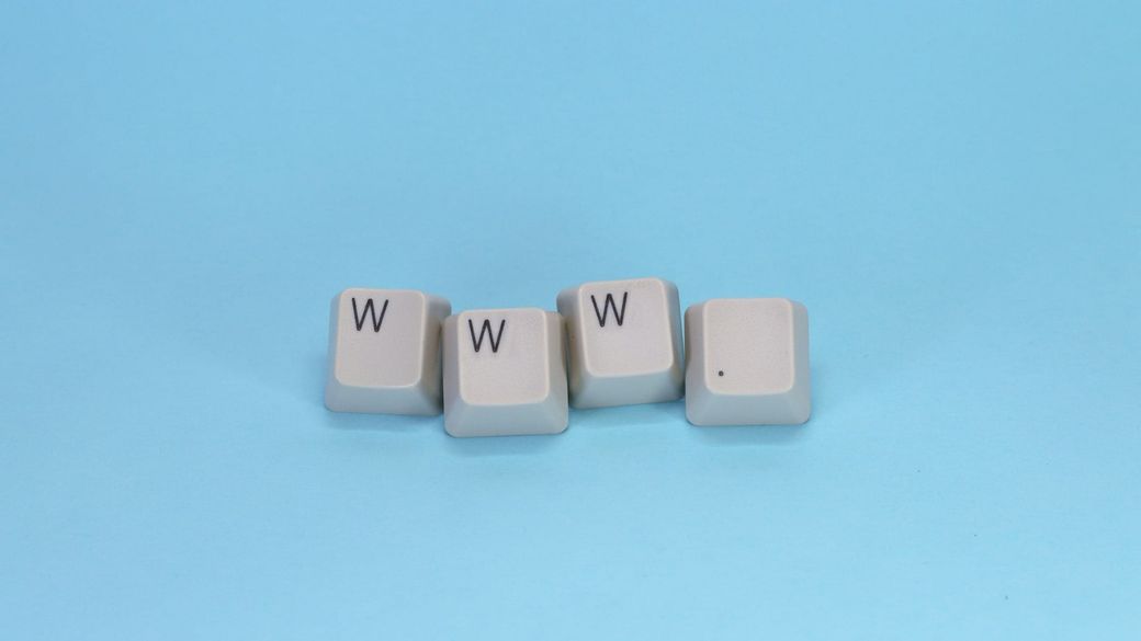 Can Tim Berners-Lee Save The Web From The Platforms That Ate It?
