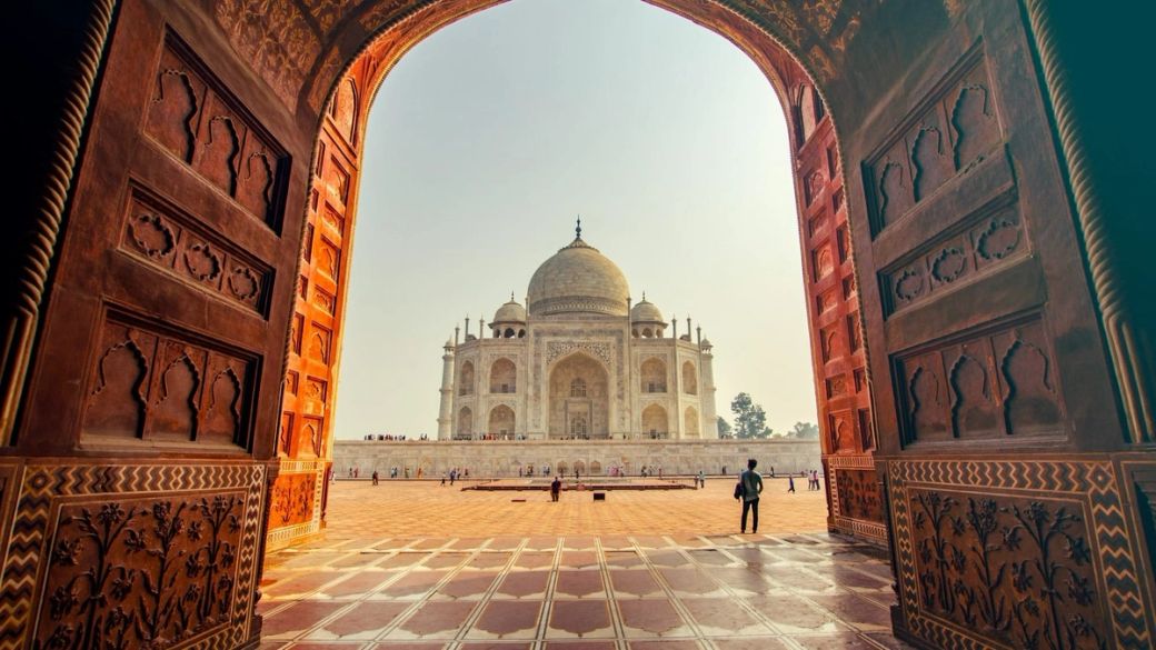 WhatsApp adds prepaid mobile recharges in India as Meta pushes to close gap with PhonePe and Google Pay